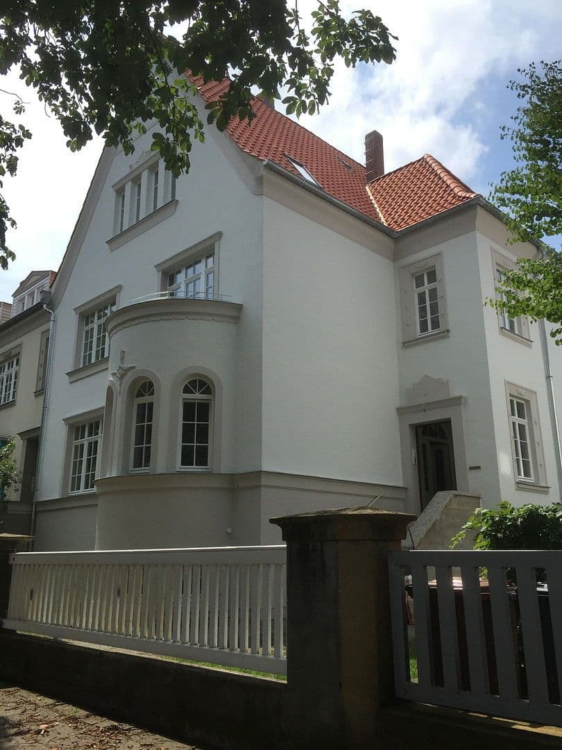 Prodej domu 287 m², pozemek 680 m², Hannover, Dolní Sasko Prodej domu 287 m², pozemek 680 m², Hannover, Dolní Sasko
