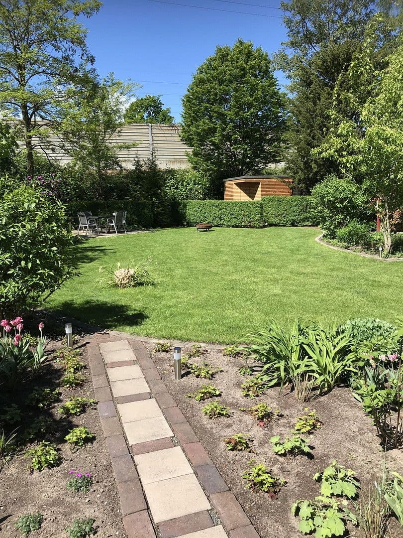 Prodej domu 287 m², pozemek 680 m², Hannover, Dolní Sasko Prodej domu 287 m², pozemek 680 m², Hannover, Dolní Sasko