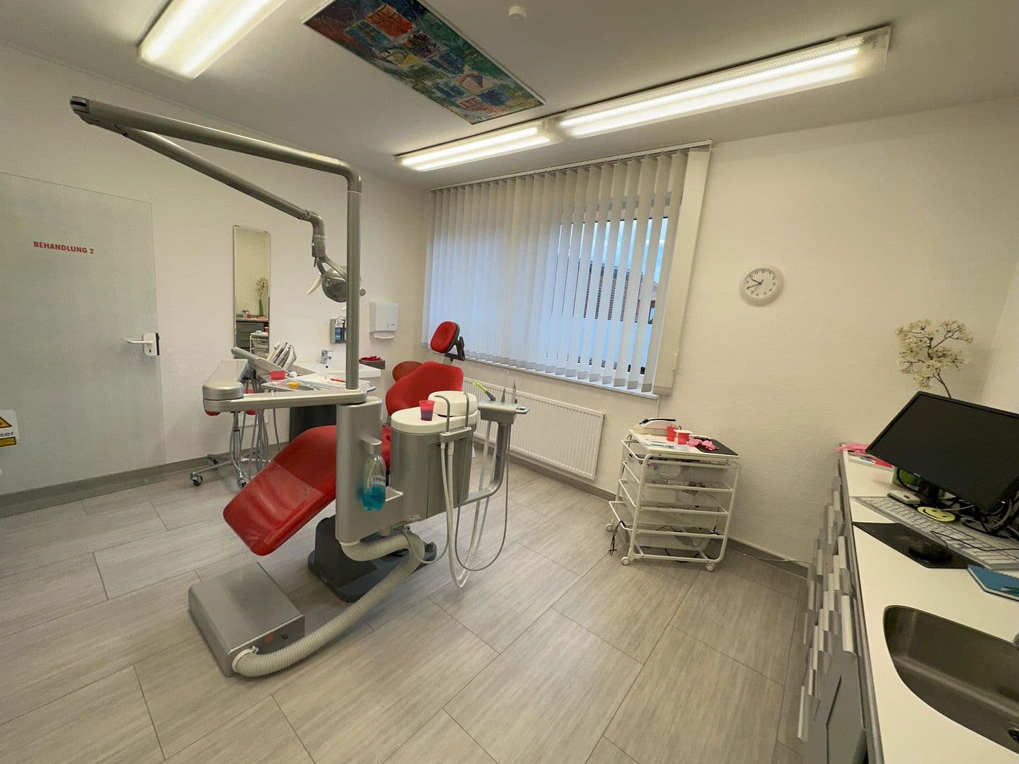 Pronájem kanceláře 166 m², Wolfsburg, Dolní Sasko Pronájem kanceláře 166 m², Wolfsburg, Dolní Sasko