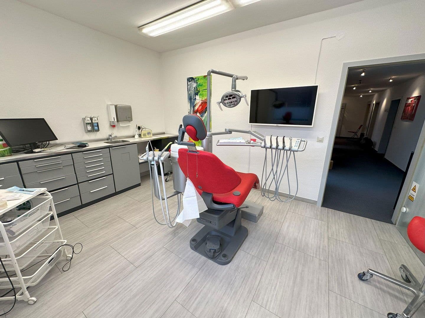 Pronájem kanceláře 166 m², Wolfsburg, Dolní Sasko Pronájem kanceláře 166 m², Wolfsburg, Dolní Sasko