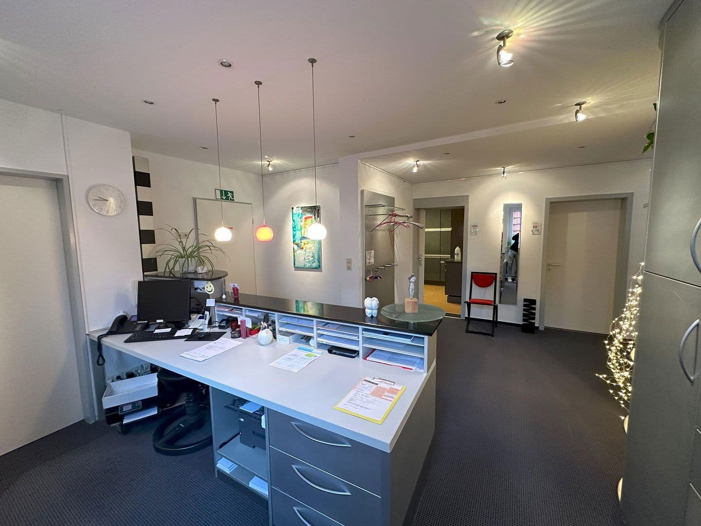 Pronájem kanceláře 166 m², Wolfsburg, Dolní Sasko Pronájem kanceláře 166 m², Wolfsburg, Dolní Sasko