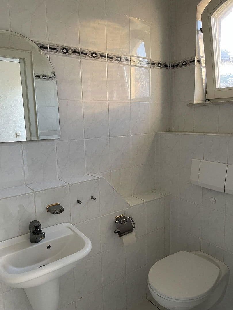 Pronájem bytu 4+1 165 m², Wincheringen, Porýní-Falc Pronájem bytu 4+1 165 m², Wincheringen, Porýní-Falc