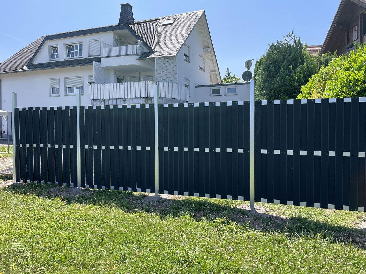 Pronájem bytu 4+1 165 m², Wincheringen, Porýní-Falc Pronájem bytu 4+1 165 m², Wincheringen, Porýní-Falc