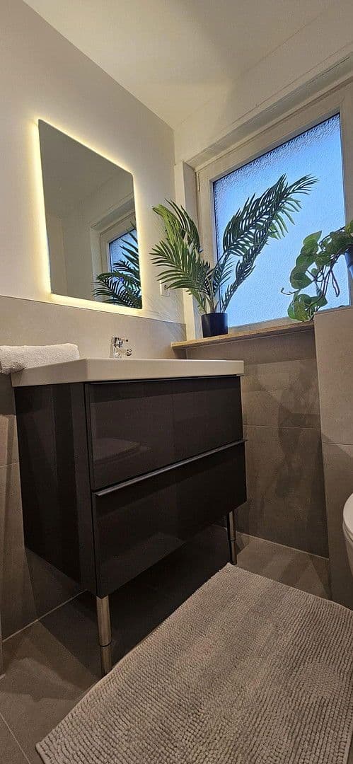 Prodej bytu 2+1 60 m², Mündelstr. 4, Köln, Severní Porýní-Vestfálsko Prodej bytu 2+1 60 m², Mündelstr. 4, Köln, Severní Porýní-Vestfálsko