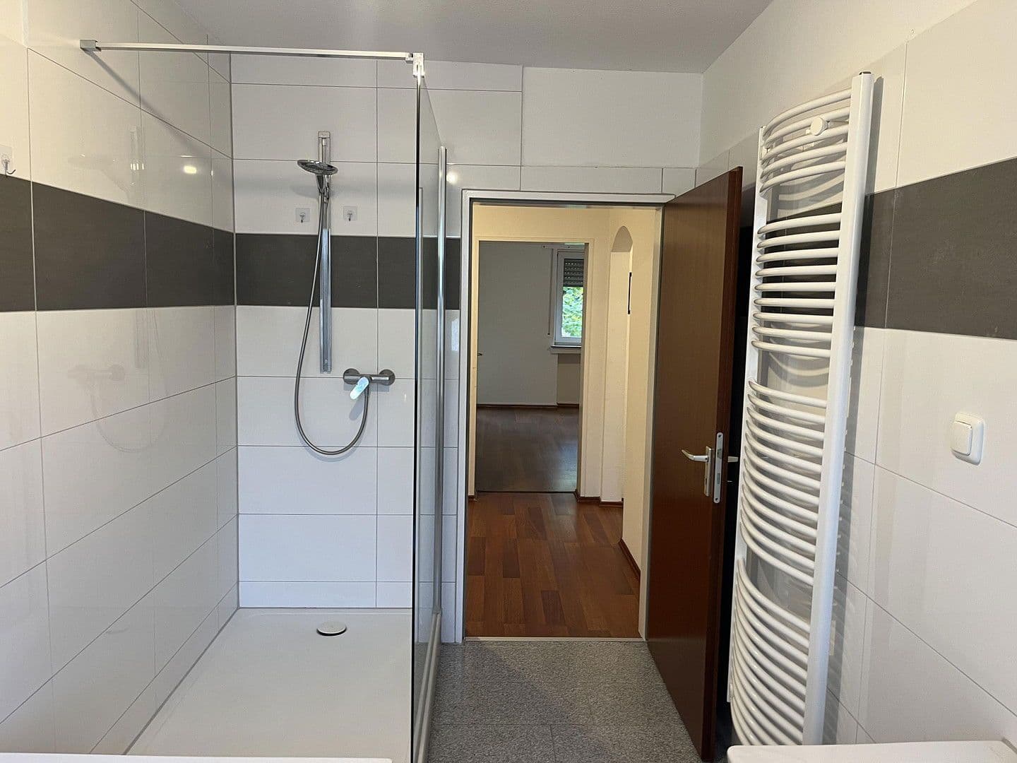 Pronájem bytu 2+1 72 m², Buddestraße 14, Essen, Severní Porýní-Vestfálsko Pronájem bytu 2+1 72 m², Buddestraße 14, Essen, Severní Porýní-Vestfálsko