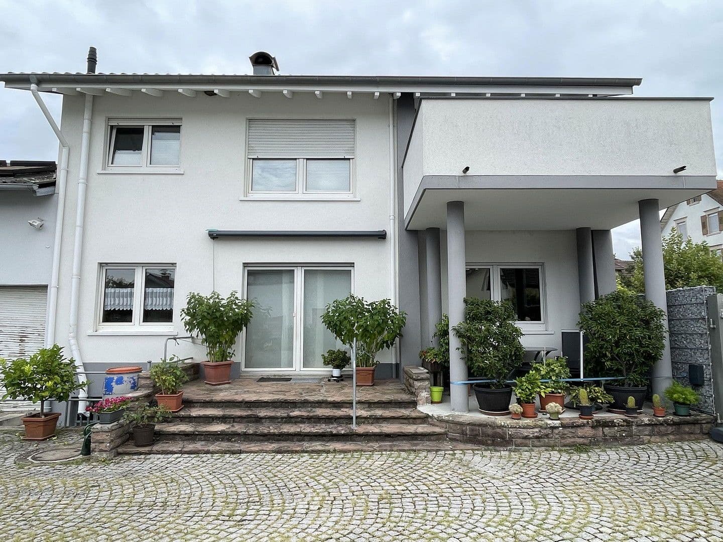 Prodej domu 251 m², pozemek 726 m², Achern, Bádensko-Württembersko Prodej domu 251 m², pozemek 726 m², Achern, Bádensko-Württembersko