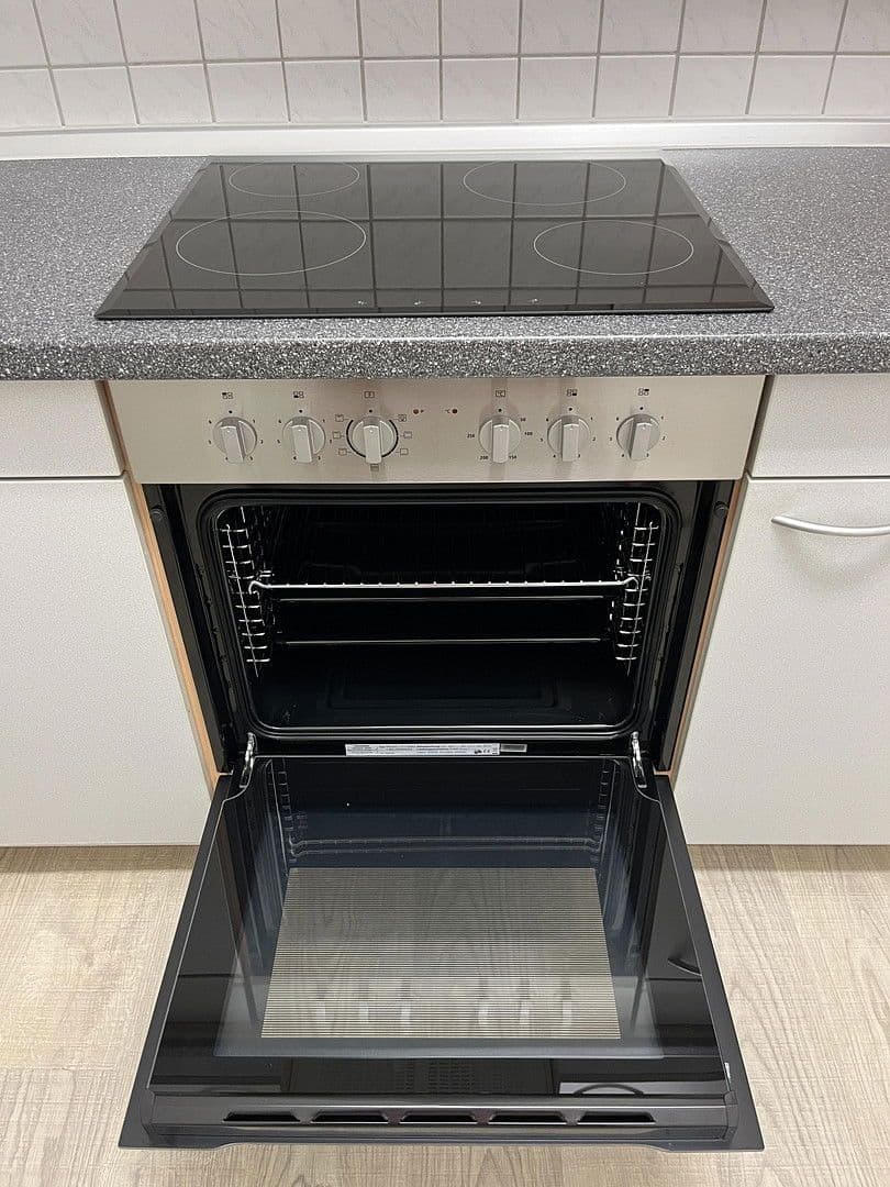 Pronájem bytu 2+kk 81 m², Möckmühl, Bádensko-Württembersko Pronájem bytu 2+kk 81 m², Möckmühl, Bádensko-Württembersko