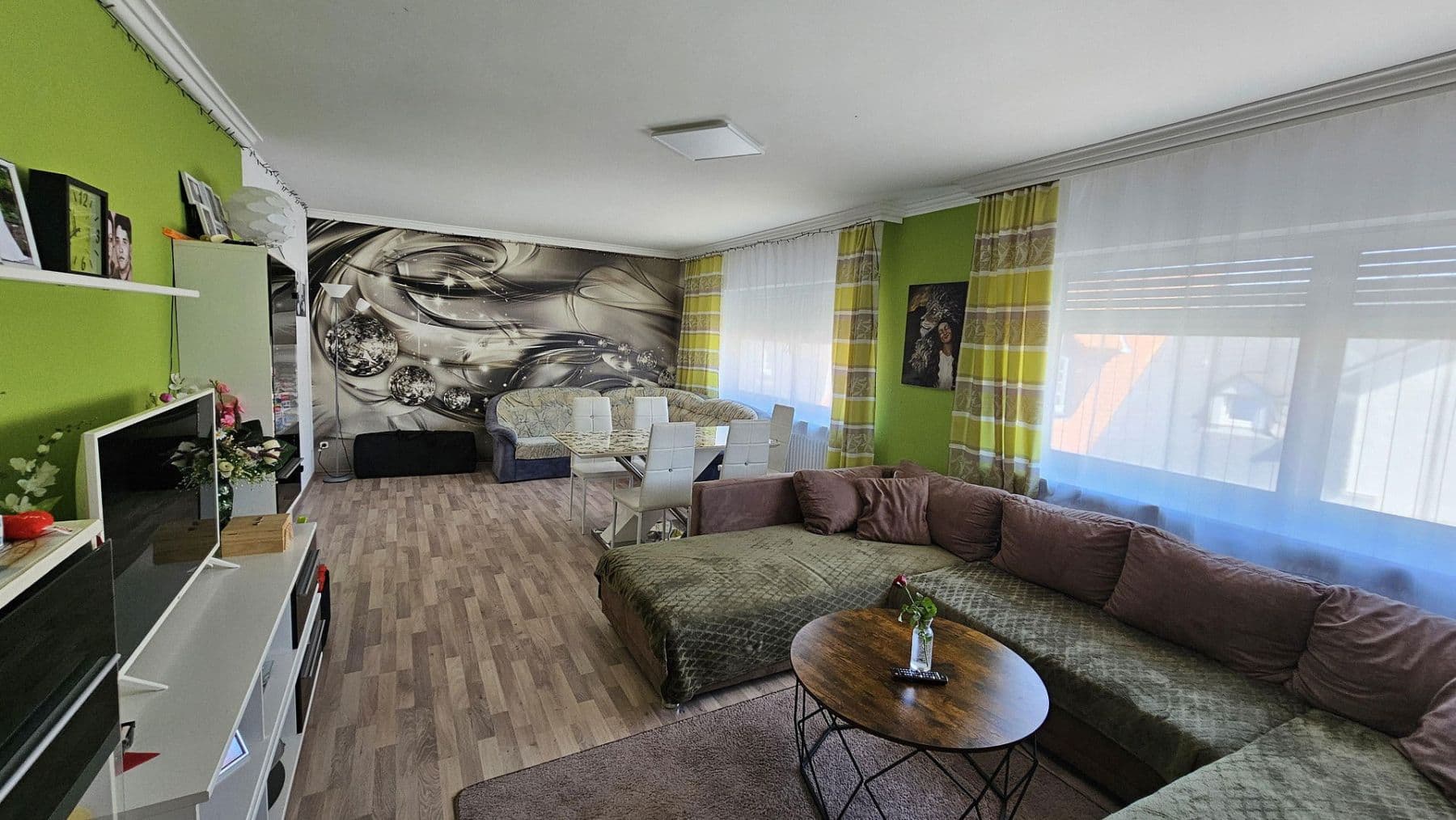 Prodej domu 451 m², pozemek 152 m², Usingen, Hessen Prodej domu 451 m², pozemek 152 m², Usingen, Hessen