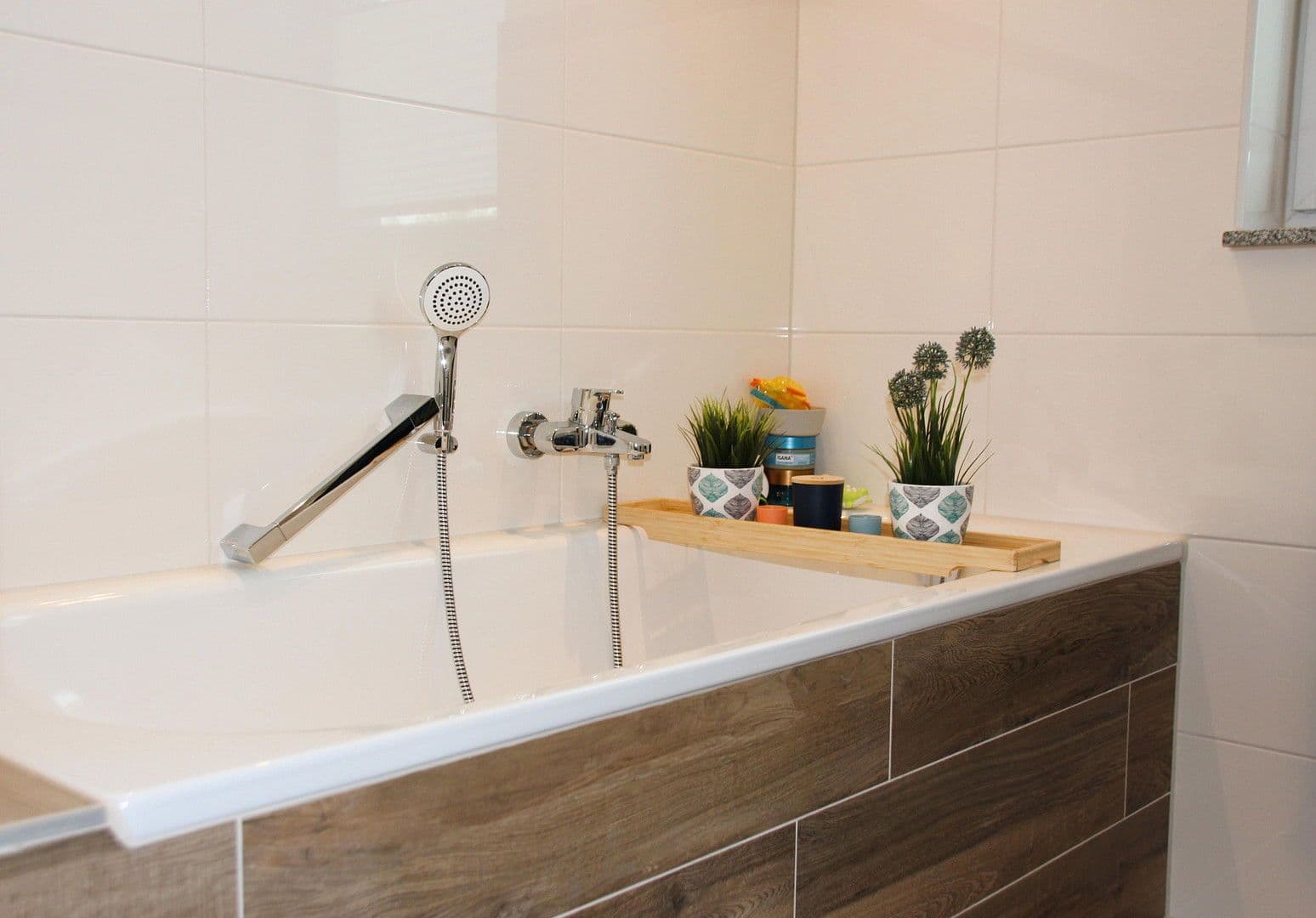 Pronájem bytu 4+1 143 m², Siegfeldstr. 1c, Hennef (Sieg), Severní Porýní-Vestfálsko Pronájem bytu 4+1 143 m², Siegfeldstr. 1c, Hennef (Sieg), Severní Porýní-Vestfálsko