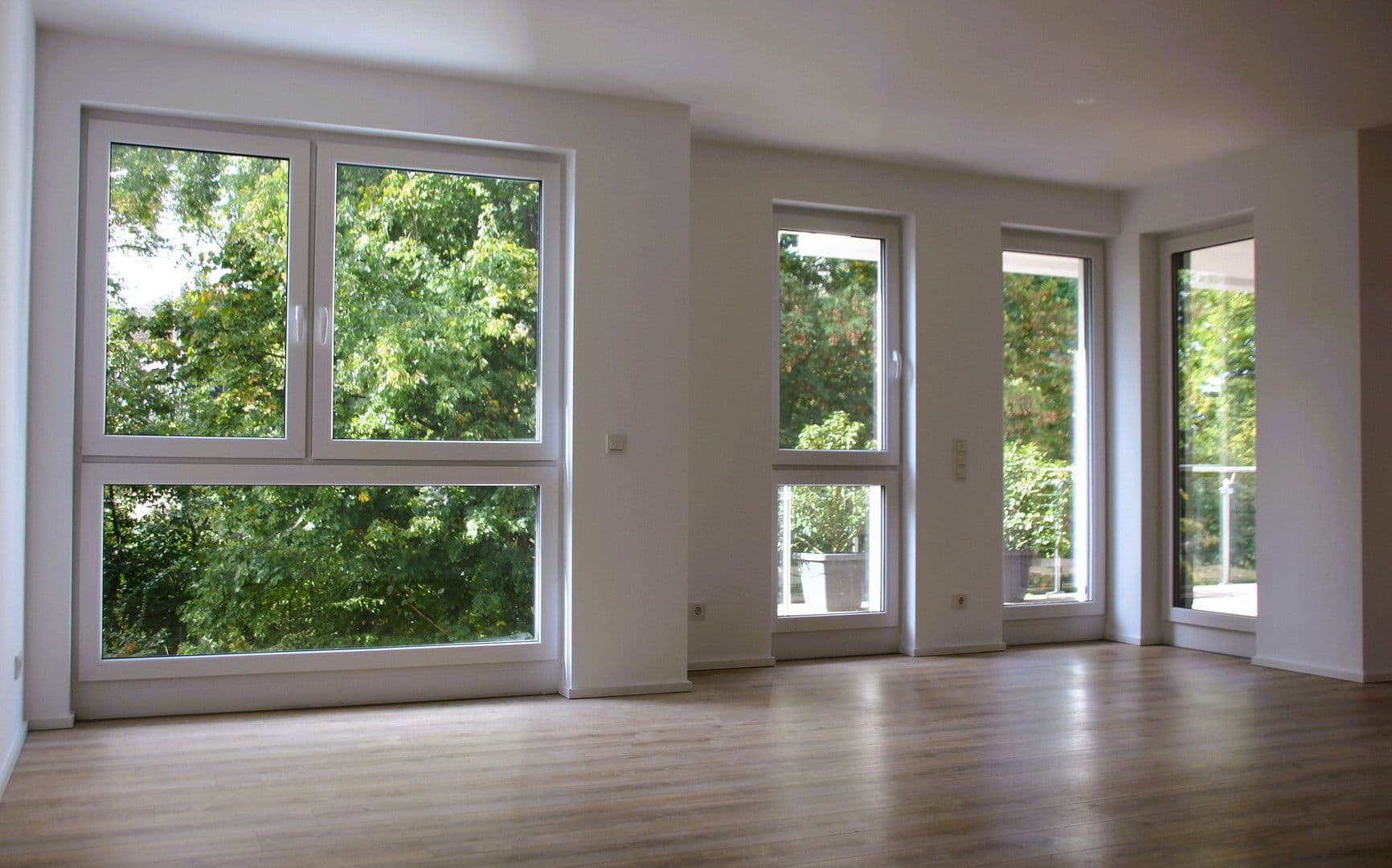 Pronájem bytu 4+1 143 m², Siegfeldstr. 1c, Hennef (Sieg), Severní Porýní-Vestfálsko Pronájem bytu 4+1 143 m², Siegfeldstr. 1c, Hennef (Sieg), Severní Porýní-Vestfálsko