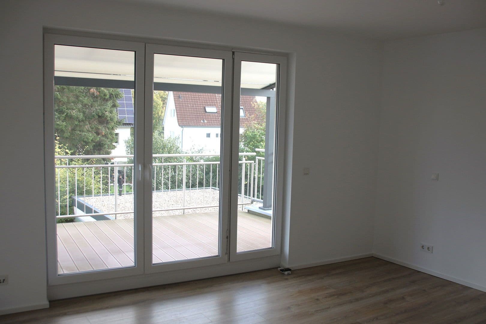 Pronájem bytu 4+1 143 m², Siegfeldstr. 1c, Hennef (Sieg), Severní Porýní-Vestfálsko Pronájem bytu 4+1 143 m², Siegfeldstr. 1c, Hennef (Sieg), Severní Porýní-Vestfálsko