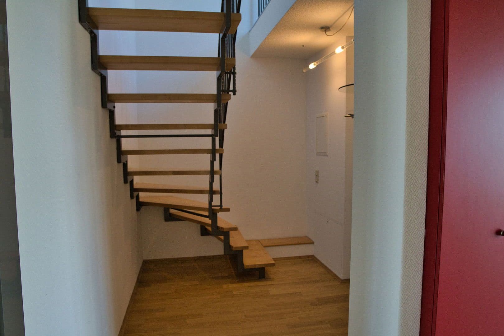 Pronájem bytu 3+1 114 m², Wilhelm-von-Capitaine Strasse 18, Köln, Severní Porýní-Vestfálsko Pronájem bytu 3+1 114 m², Wilhelm-von-Capitaine Strasse 18, Köln, Severní Porýní-Vestfálsko