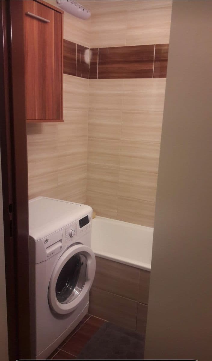 Pronájem bytu 2+1 50 m², Klecany, Středočeský kraj Pronájem bytu 2+1 50 m², Klecany, Středočeský kraj