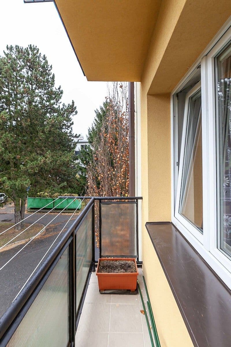 Prodej bytu 3+1 70 m², 1. máje, Uhlířské Janovice, Středočeský kraj Prodej bytu 3+1 70 m², 1. máje, Uhlířské Janovice, Středočeský kraj