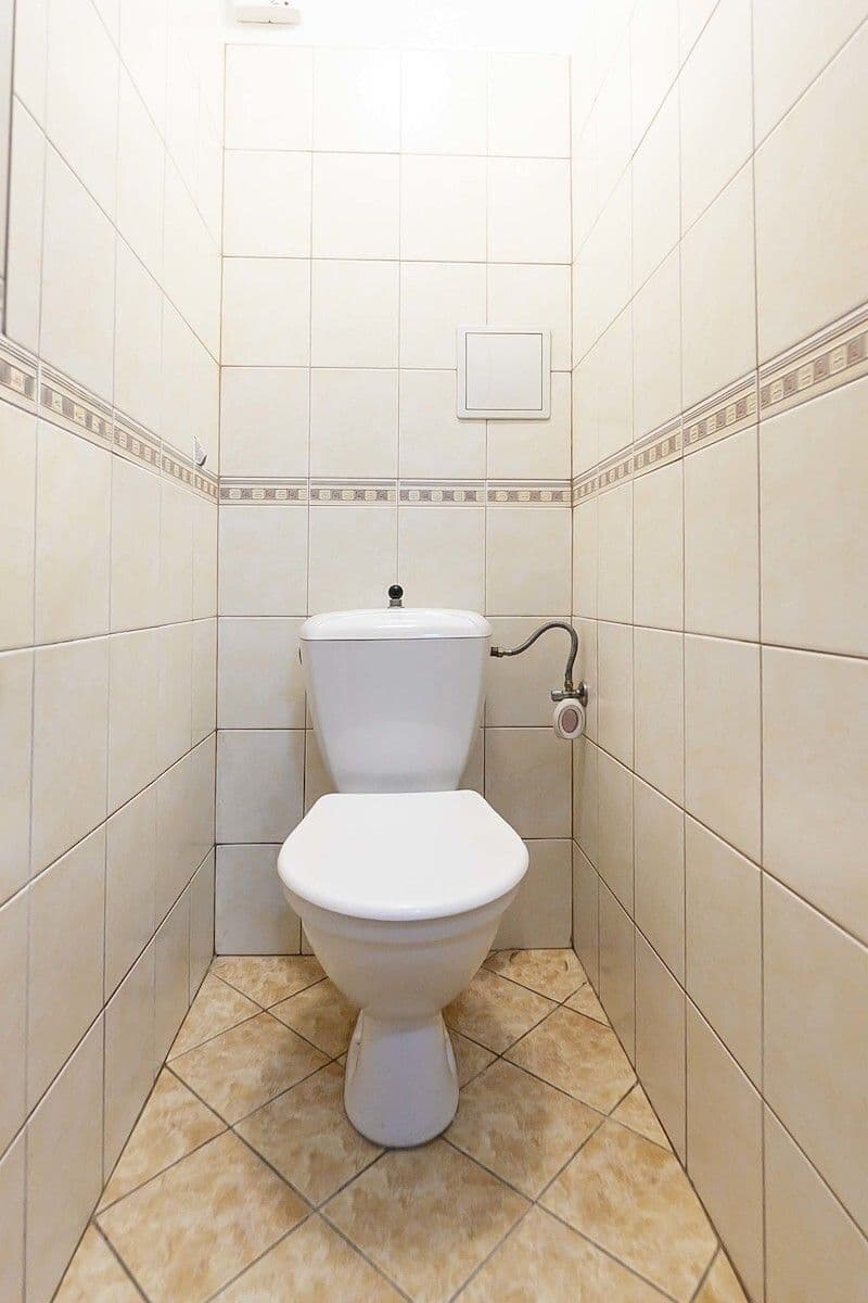 Prodej bytu 3+1 70 m², 1. máje, Uhlířské Janovice, Středočeský kraj Prodej bytu 3+1 70 m², 1. máje, Uhlířské Janovice, Středočeský kraj