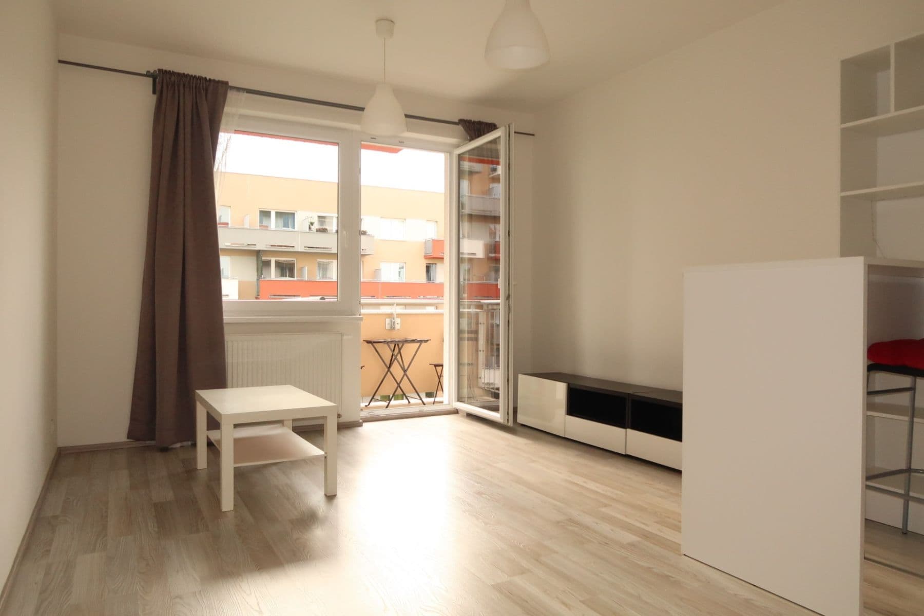 Prodej bytu 1+kk 32 m², Modenská, Praha, Praha Prodej bytu 1+kk 32 m², Modenská, Praha, Praha