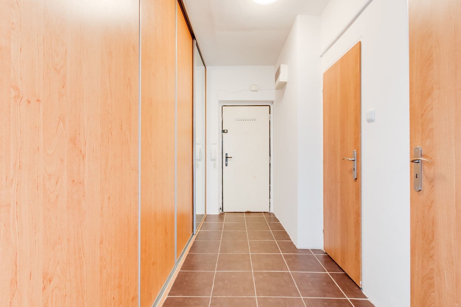 Pronájem bytu 2+1 56 m², Na Petřinách, Praha, Praha Pronájem bytu 2+1 56 m², Na Petřinách, Praha, Praha