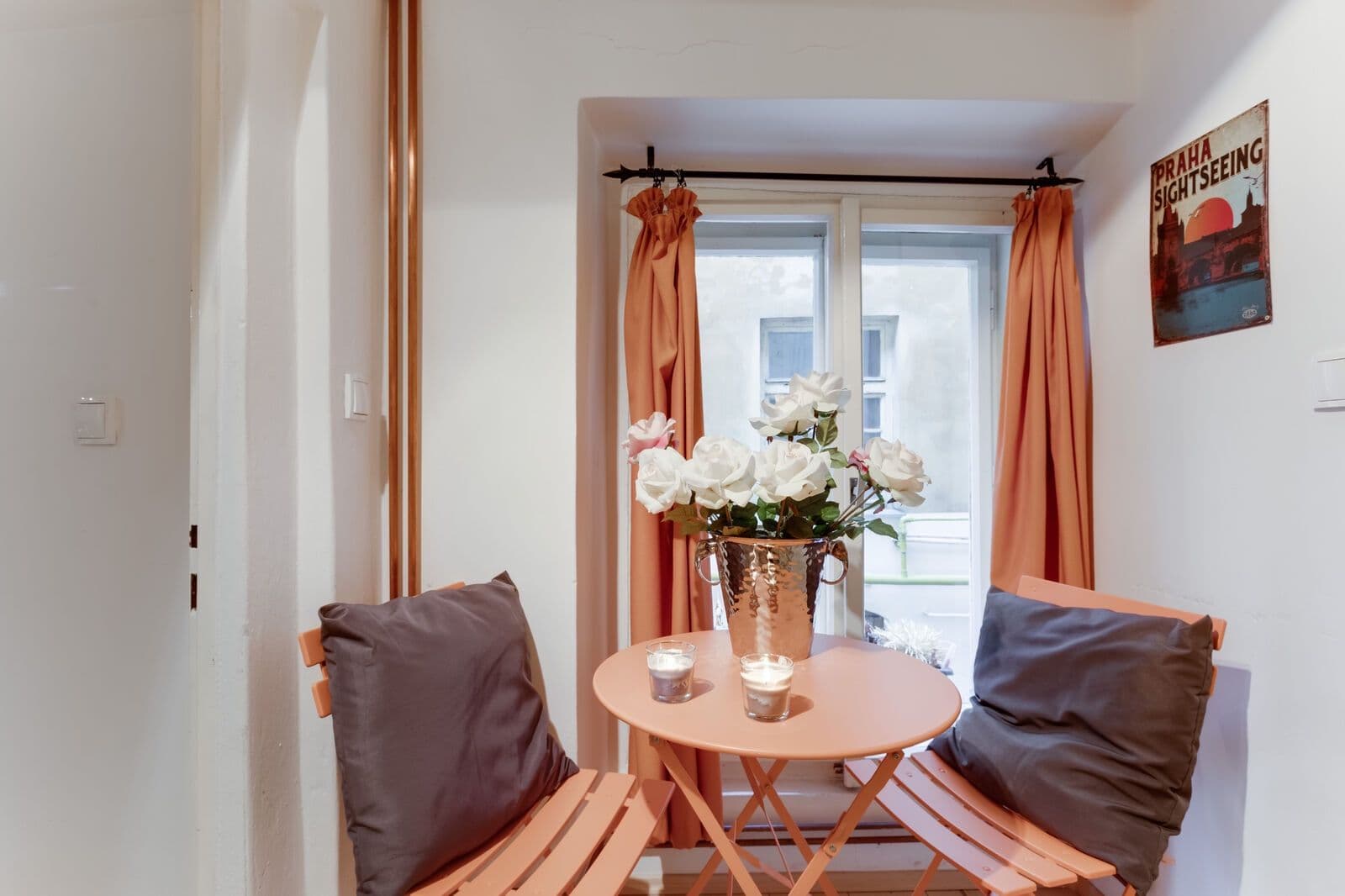 Pronájem bytu 1+1 31 m², Malostranské náměstí, Praha, Praha Pronájem bytu 1+1 31 m², Malostranské náměstí, Praha, Praha