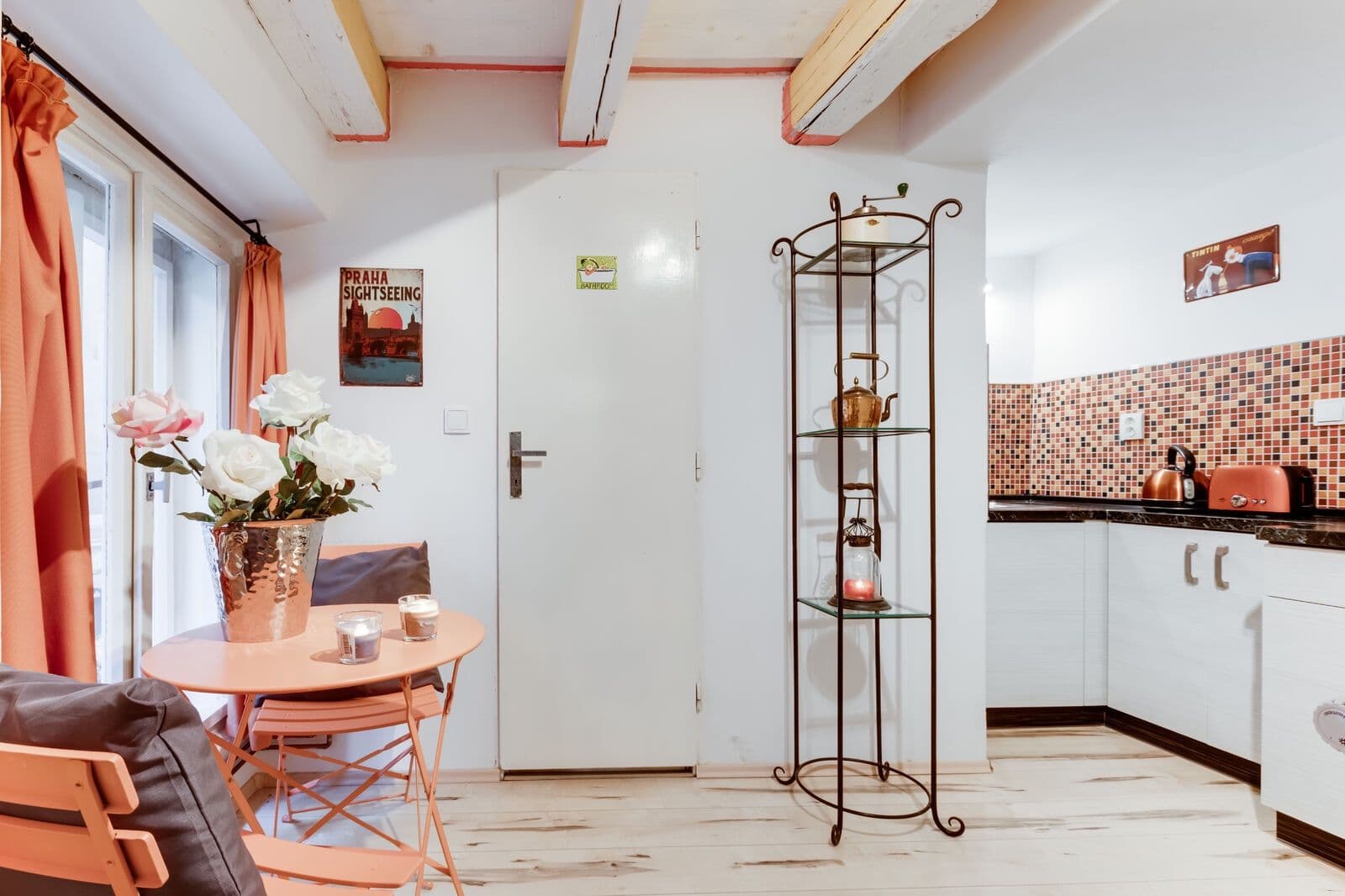 Pronájem bytu 1+1 31 m², Malostranské náměstí, Praha, Praha Pronájem bytu 1+1 31 m², Malostranské náměstí, Praha, Praha