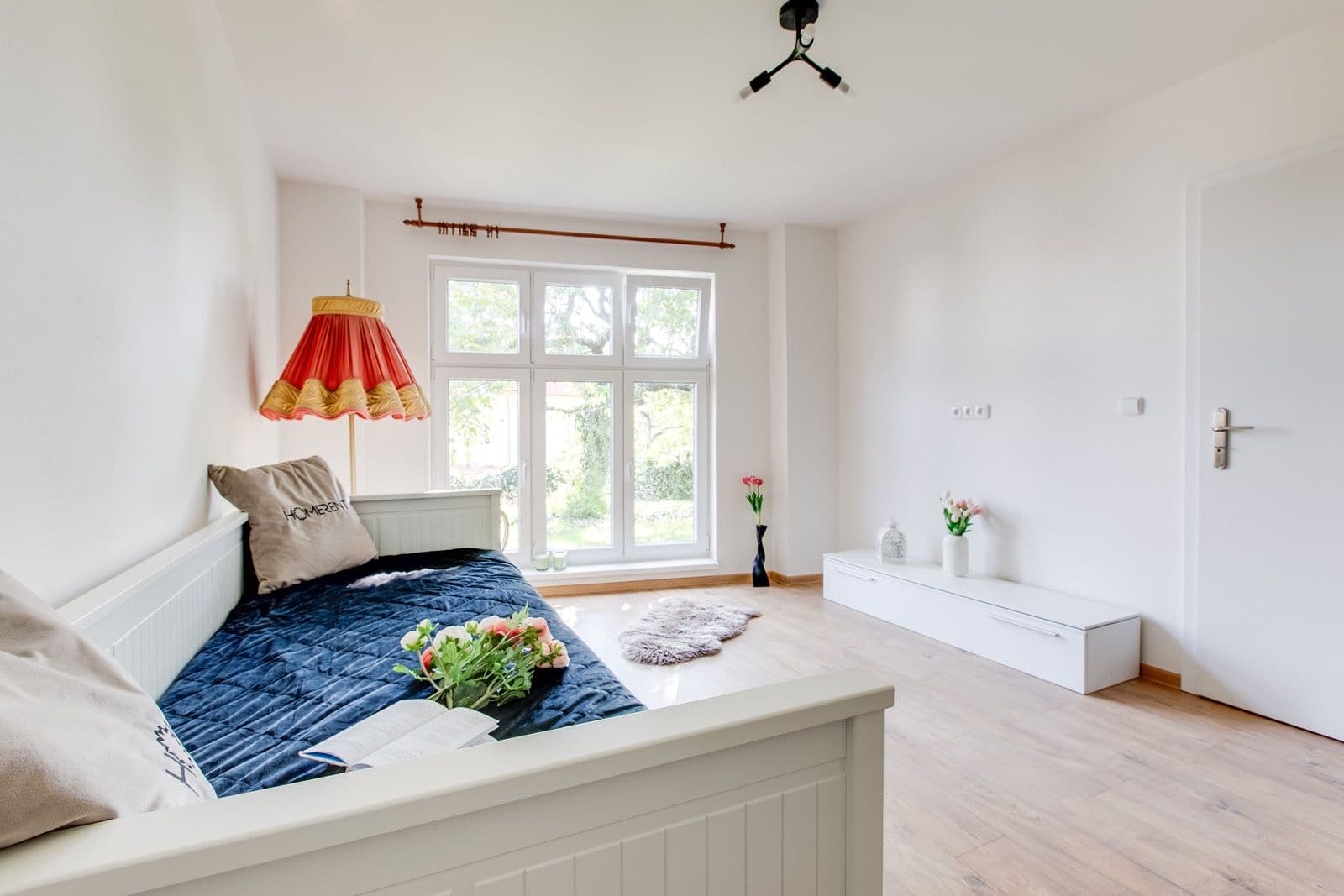 Pronájem bytu 1+kk 38 m², Bakalářská, Praha, Praha Pronájem bytu 1+kk 38 m², Bakalářská, Praha, Praha