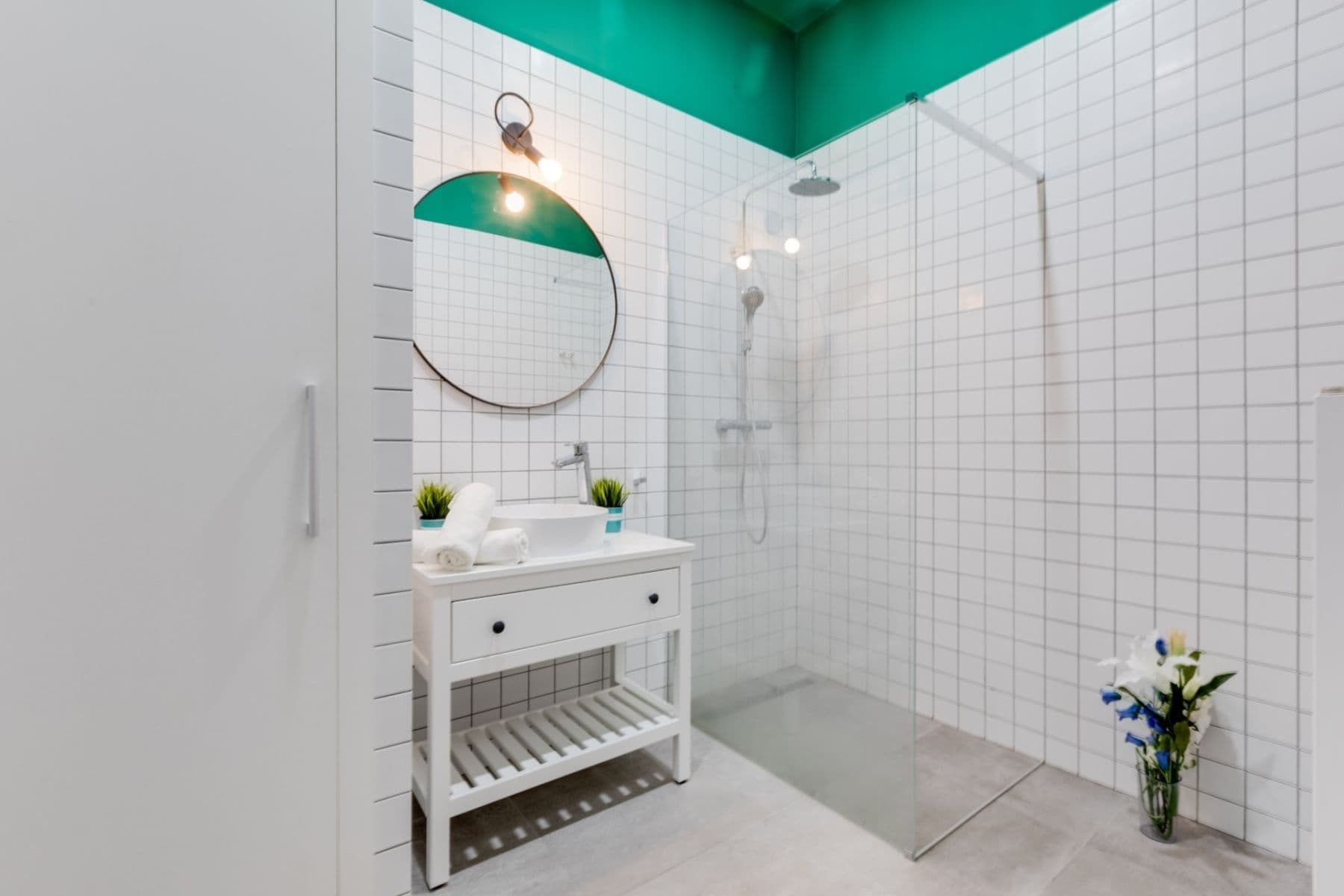 Pronájem bytu 2+kk 55 m², Prvního pluku, Praha, Praha Pronájem bytu 2+kk 55 m², Prvního pluku, Praha, Praha