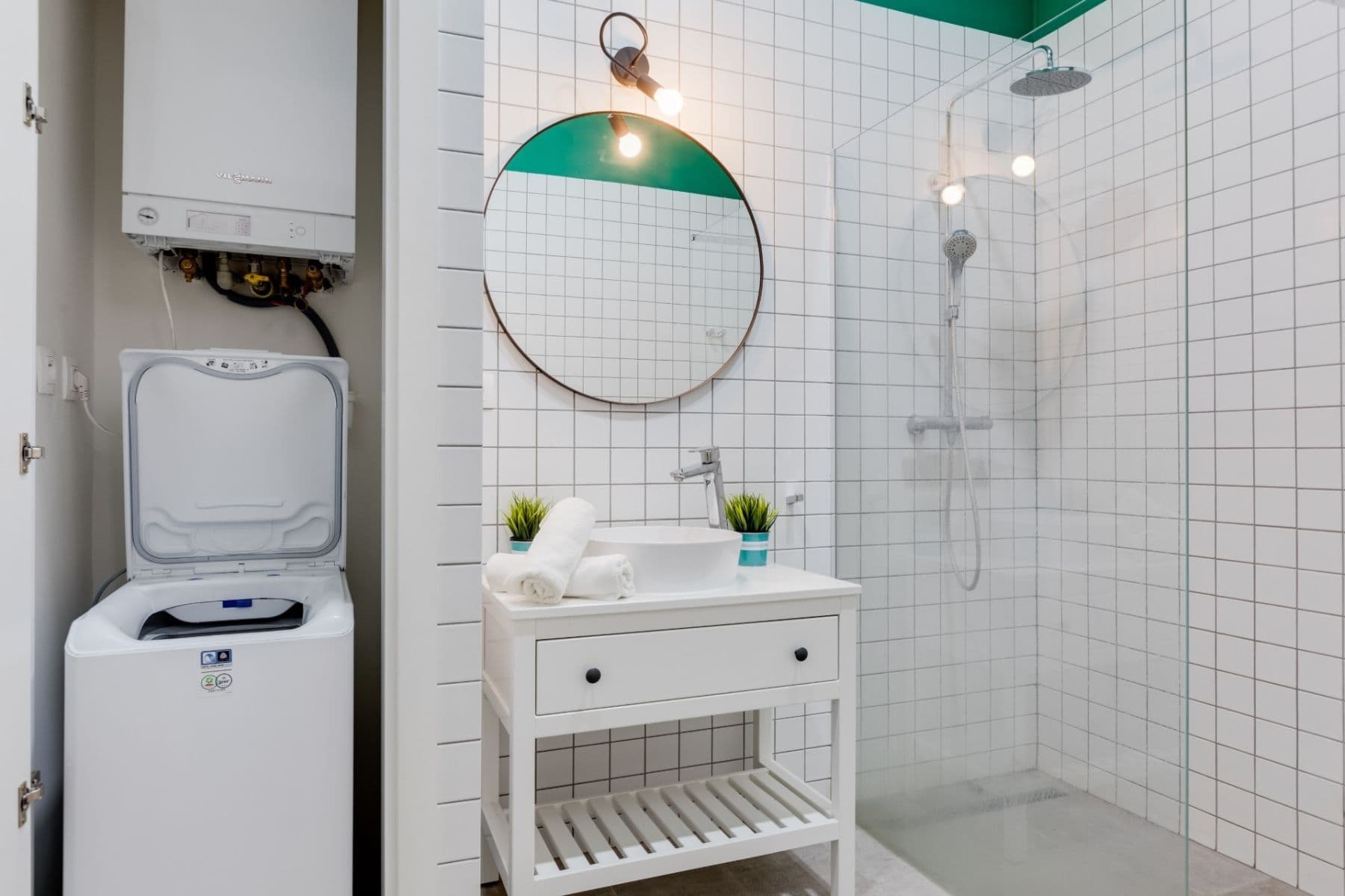 Pronájem bytu 2+kk 55 m², Prvního pluku, Praha, Praha Pronájem bytu 2+kk 55 m², Prvního pluku, Praha, Praha