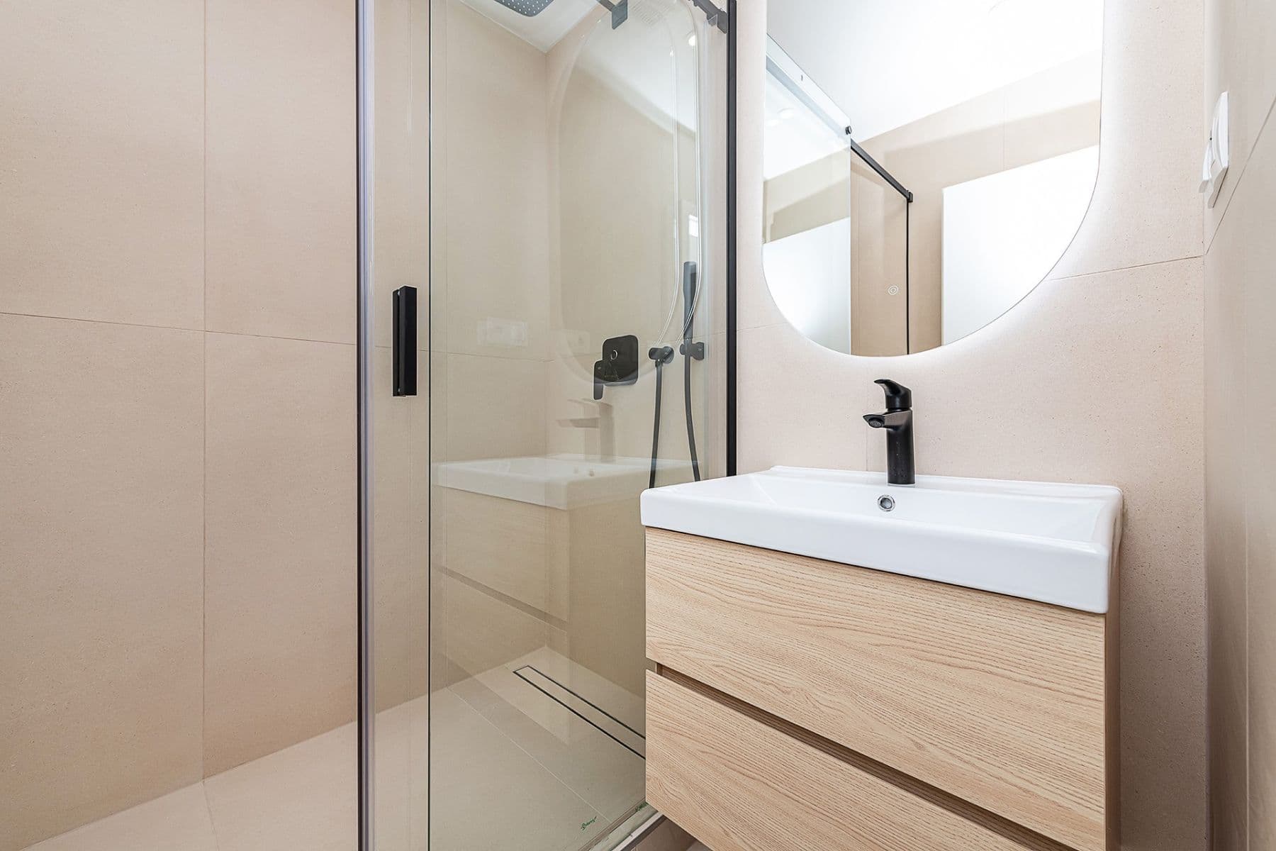 Prodej bytu 4+kk 80 m², Arabská, Praha, Praha Prodej bytu 4+kk 80 m², Arabská, Praha, Praha