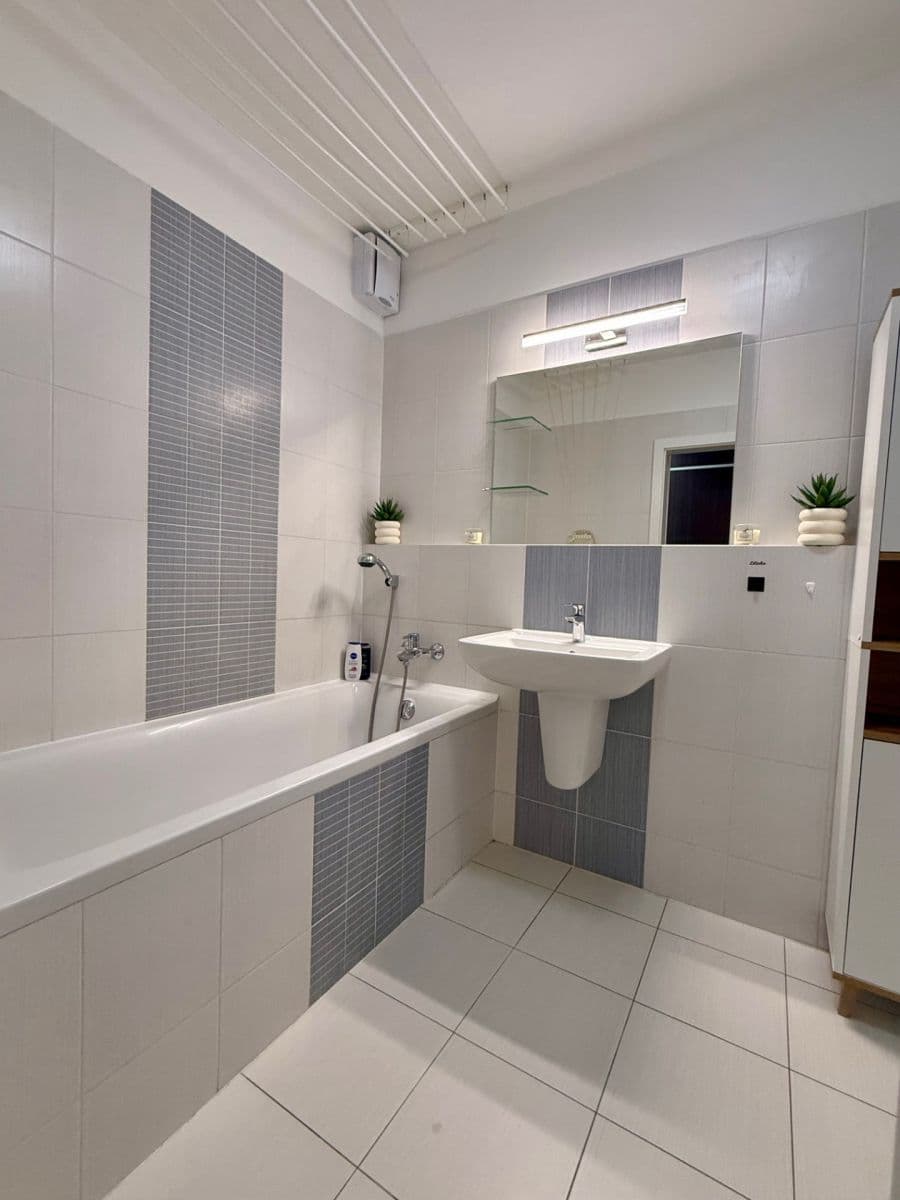 Prodej bytu 2+1 73 m², Martinčekova, Ružinov, Bratislavský kraj Prodej bytu 2+1 73 m², Martinčekova, Ružinov, Bratislavský kraj