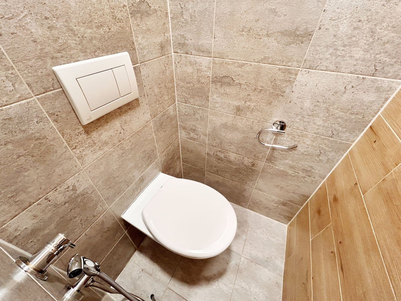 Pronájem bytu 2+1 59 m², Střekovská, Praha, Praha Pronájem bytu 2+1 59 m², Střekovská, Praha, Praha