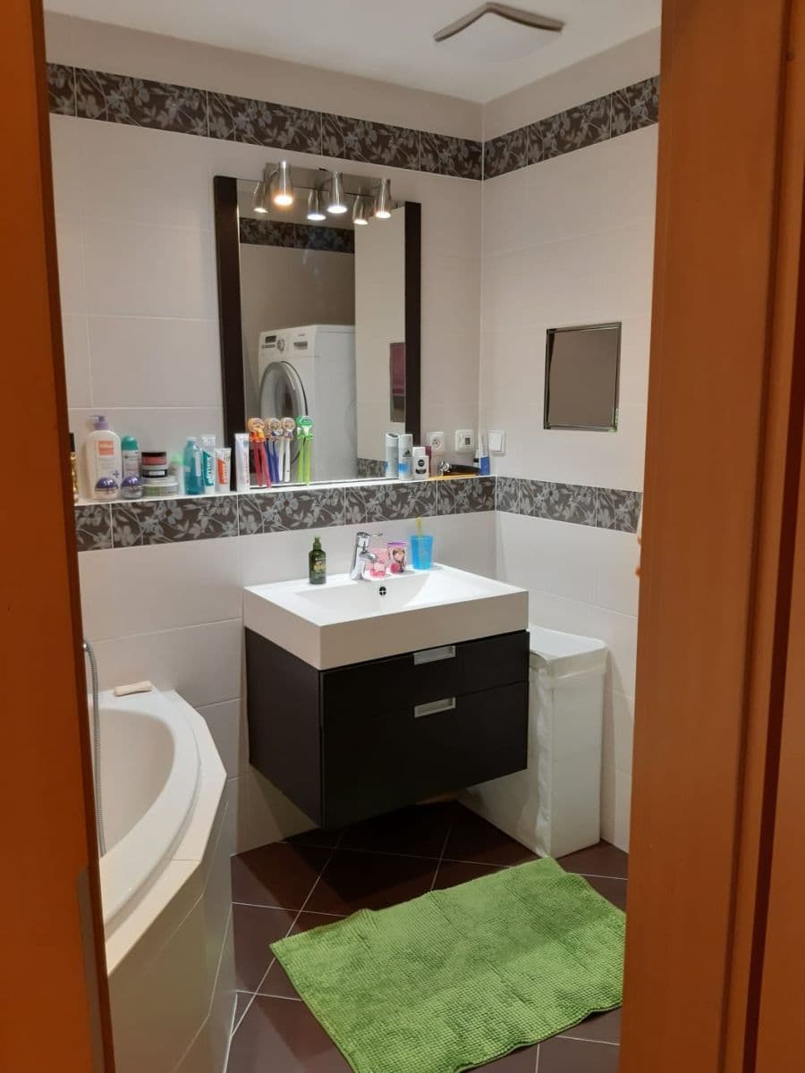 Pronájem bytu 3+kk 81 m², Praha, Praha Pronájem bytu 3+kk 81 m², Praha, Praha