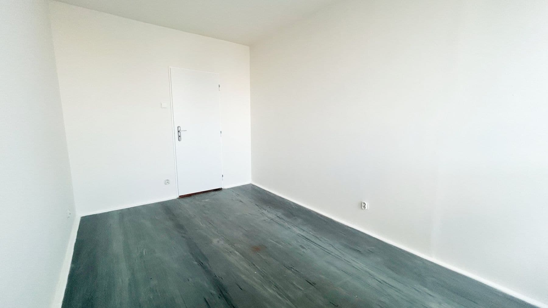 Pronájem bytu 3+kk 69 m², náměstí Sítná, Kladno, Středočeský kraj Pronájem bytu 3+kk 69 m², náměstí Sítná, Kladno, Středočeský kraj