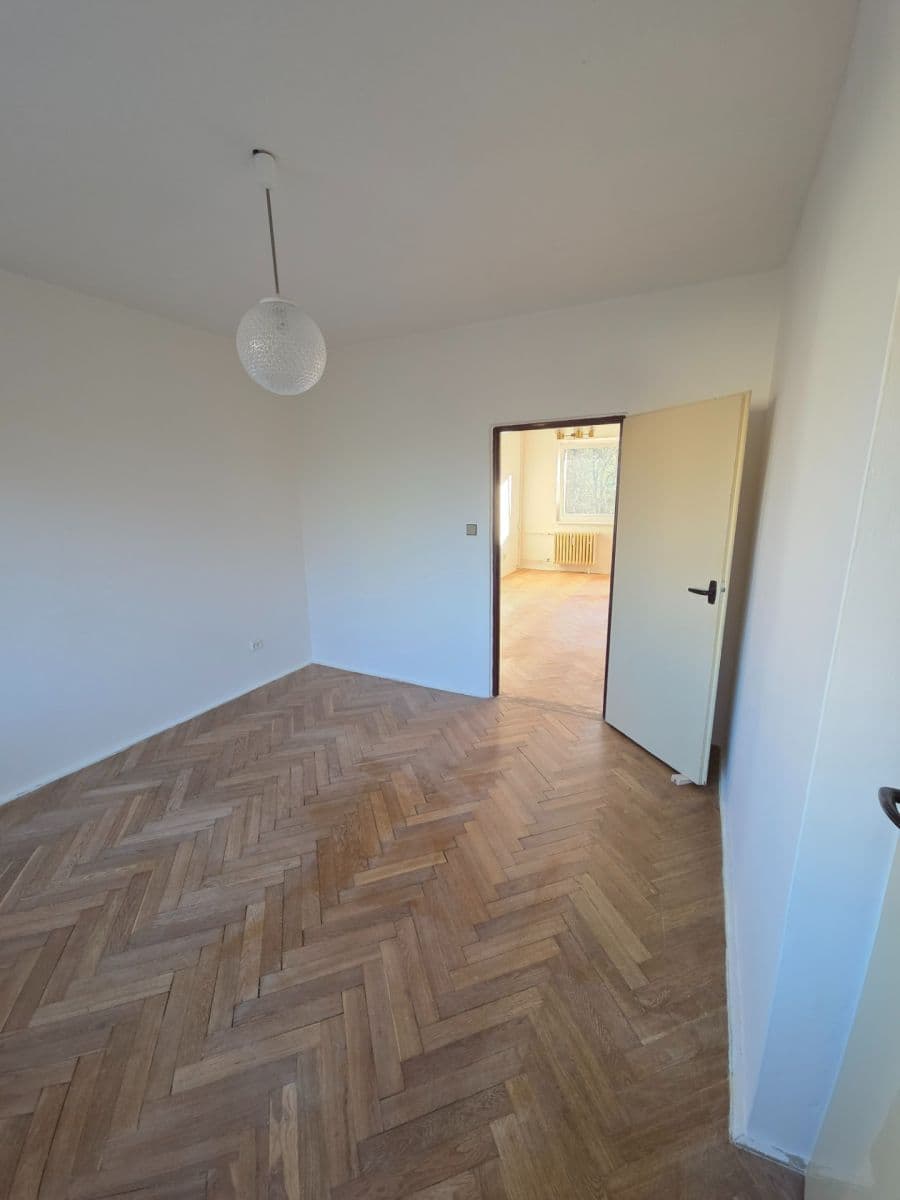 Prodej bytu 2+1 54 m², Havanská, Kladno, Středočeský kraj Prodej bytu 2+1 54 m², Havanská, Kladno, Středočeský kraj