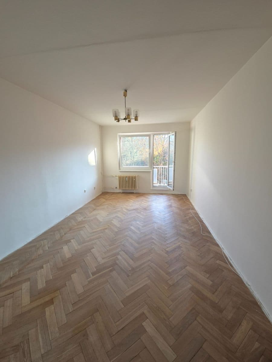 Prodej bytu 2+1 54 m², Havanská, Kladno, Středočeský kraj Prodej bytu 2+1 54 m², Havanská, Kladno, Středočeský kraj
