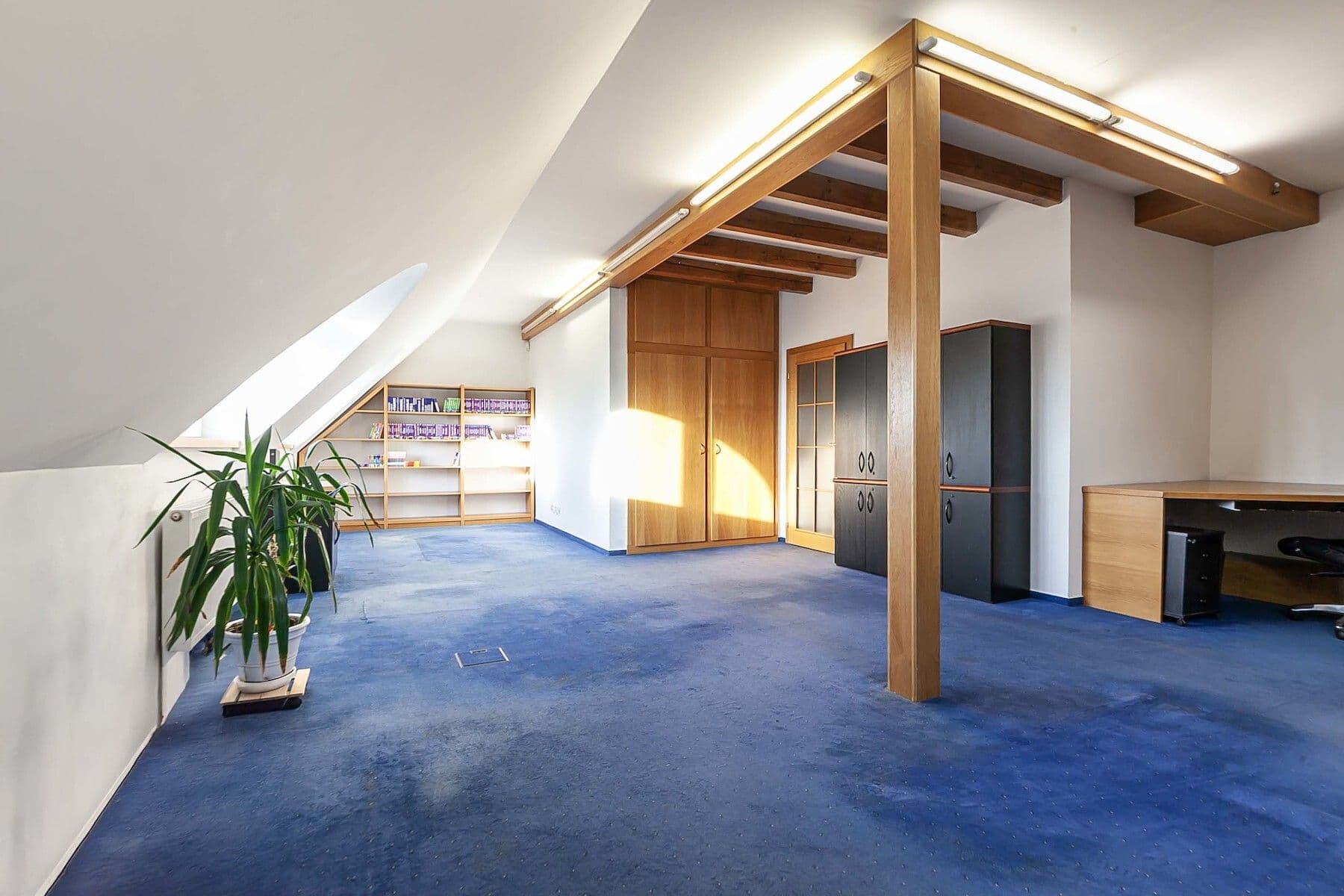 Prodej kanceláře 138 m², Vršovické náměstí, Praha, Praha Prodej kanceláře 138 m², Vršovické náměstí, Praha, Praha