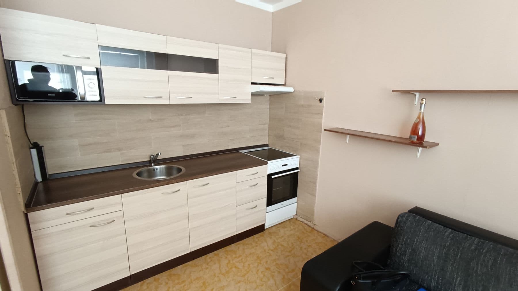 Pronájem bytu 2+kk 48 m², Borského, Praha, Praha Pronájem bytu 2+kk 48 m², Borského, Praha, Praha