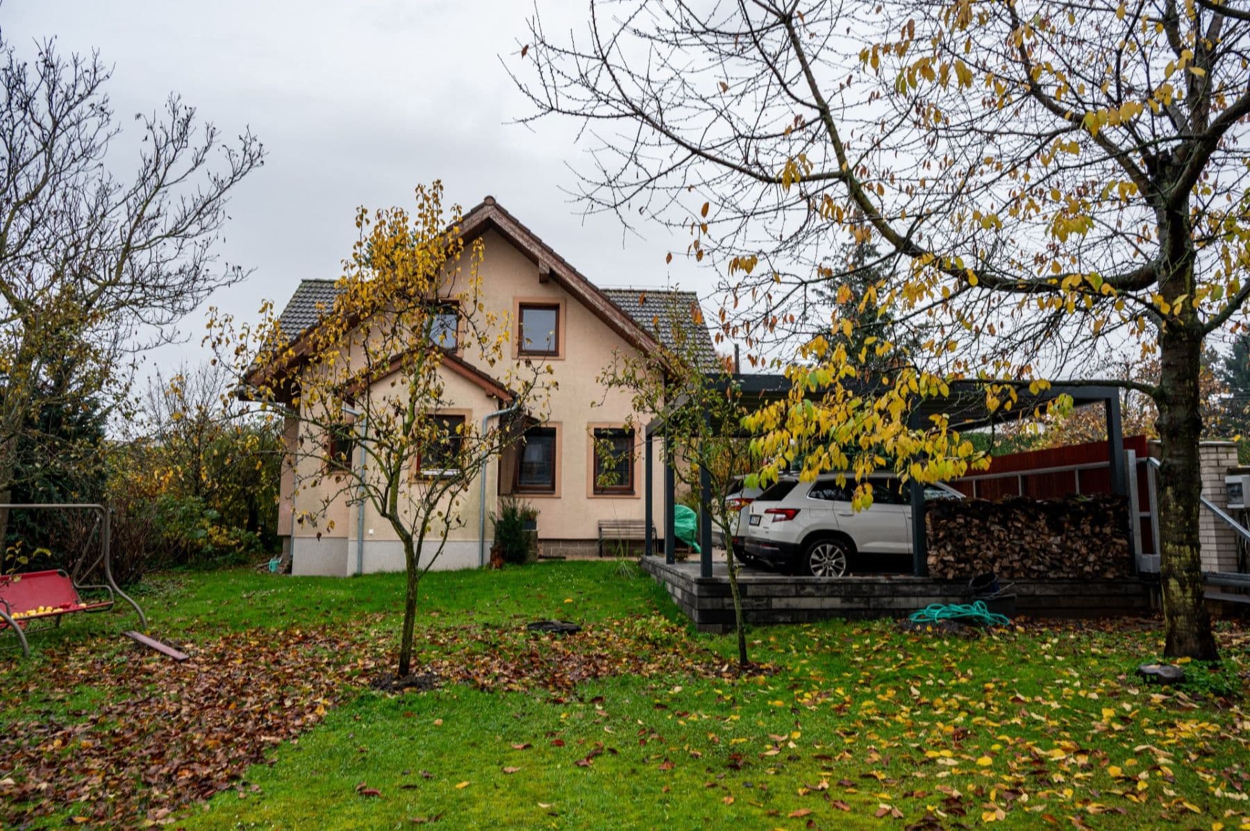 Prodej domu 155 m², pozemek 708 m², Jizerská, Říčany, Středočeský kraj Prodej domu 155 m², pozemek 708 m², Jizerská, Říčany, Středočeský kraj