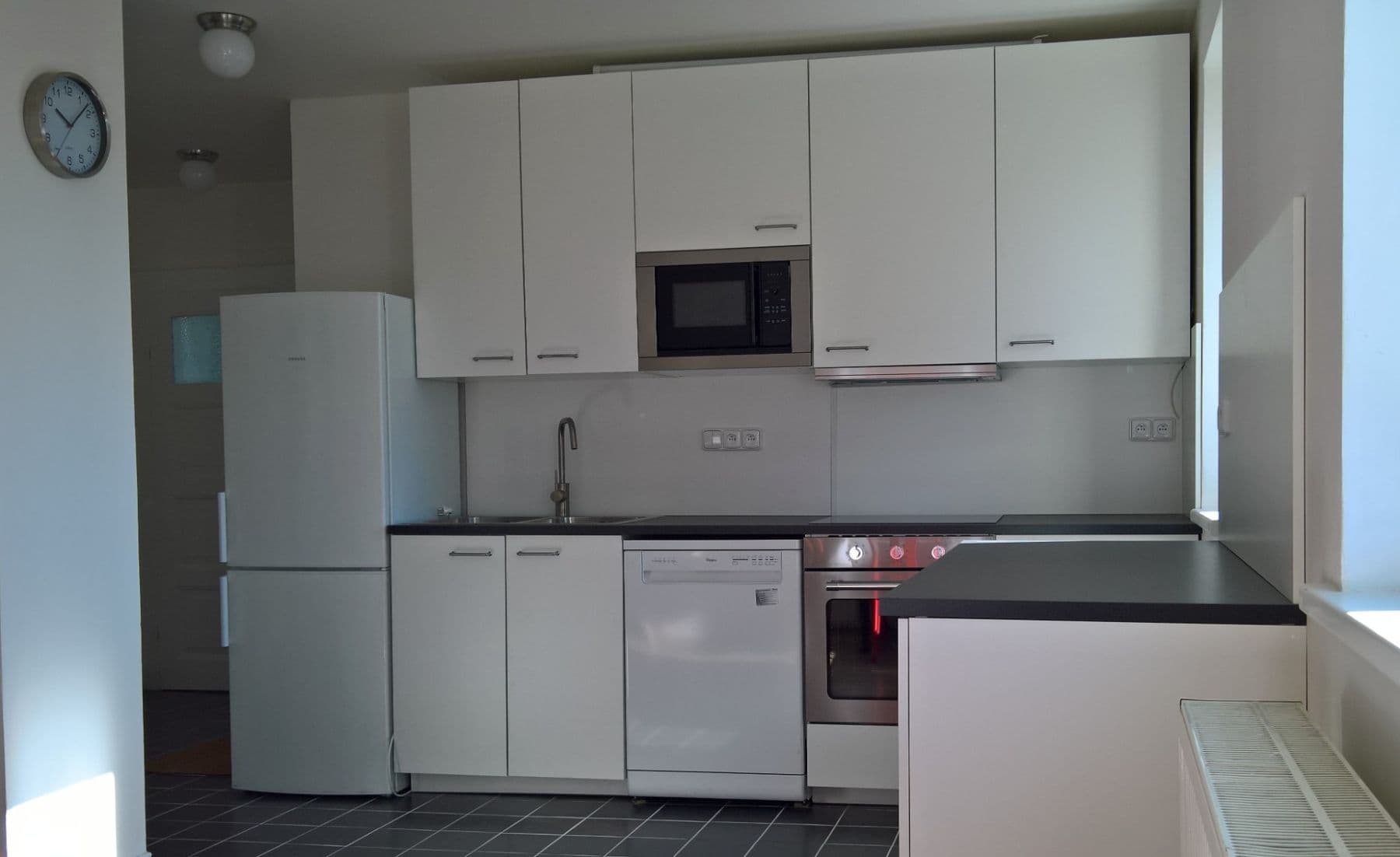 Pronájem bytu 3+kk 80 m², Sedlecká, Praha, Praha Pronájem bytu 3+kk 80 m², Sedlecká, Praha, Praha