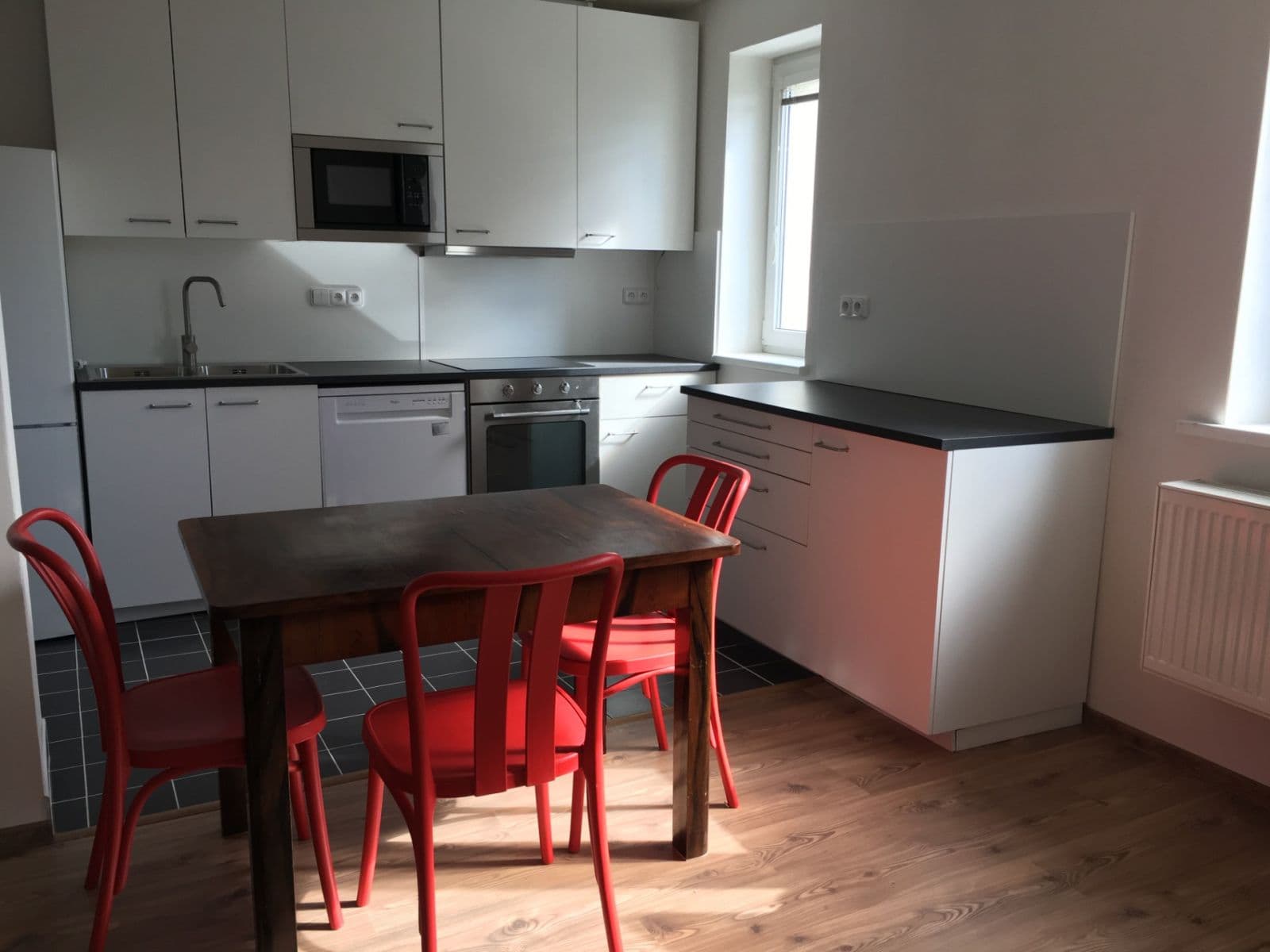 Pronájem bytu 3+kk 80 m², Sedlecká, Praha, Praha Pronájem bytu 3+kk 80 m², Sedlecká, Praha, Praha