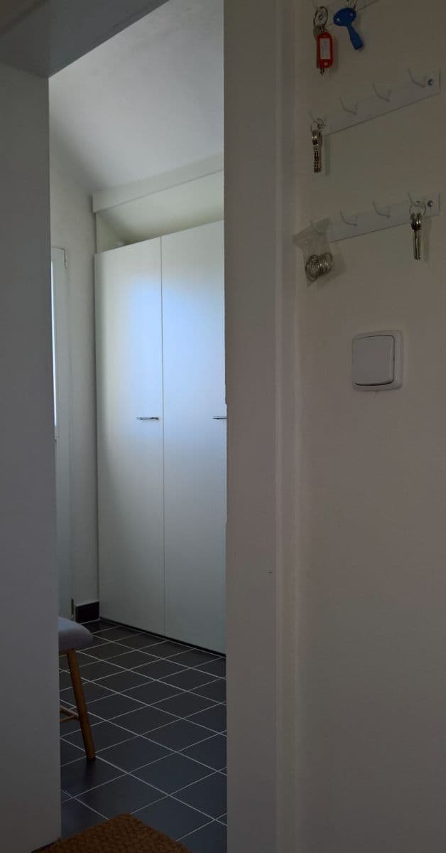 Pronájem bytu 3+kk 80 m², Sedlecká, Praha, Praha Pronájem bytu 3+kk 80 m², Sedlecká, Praha, Praha