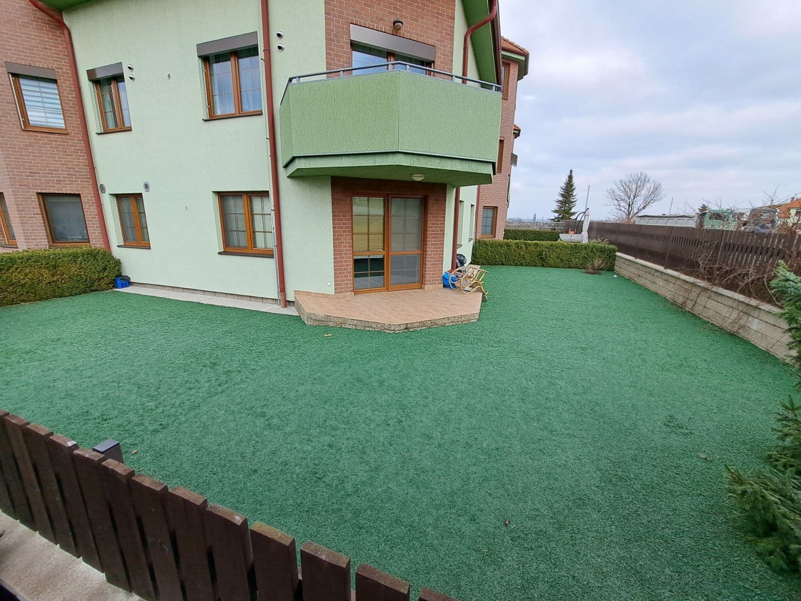 Pronájem bytu 3+kk 78 m², Velvarská, Horoměřice, Středočeský kraj Pronájem bytu 3+kk 78 m², Velvarská, Horoměřice, Středočeský kraj