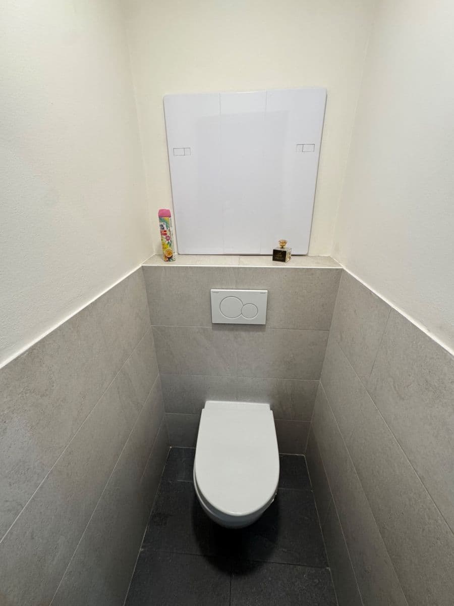 Prodej bytu 2+kk 43 m², Kurčatovova, Praha, Praha Prodej bytu 2+kk 43 m², Kurčatovova, Praha, Praha