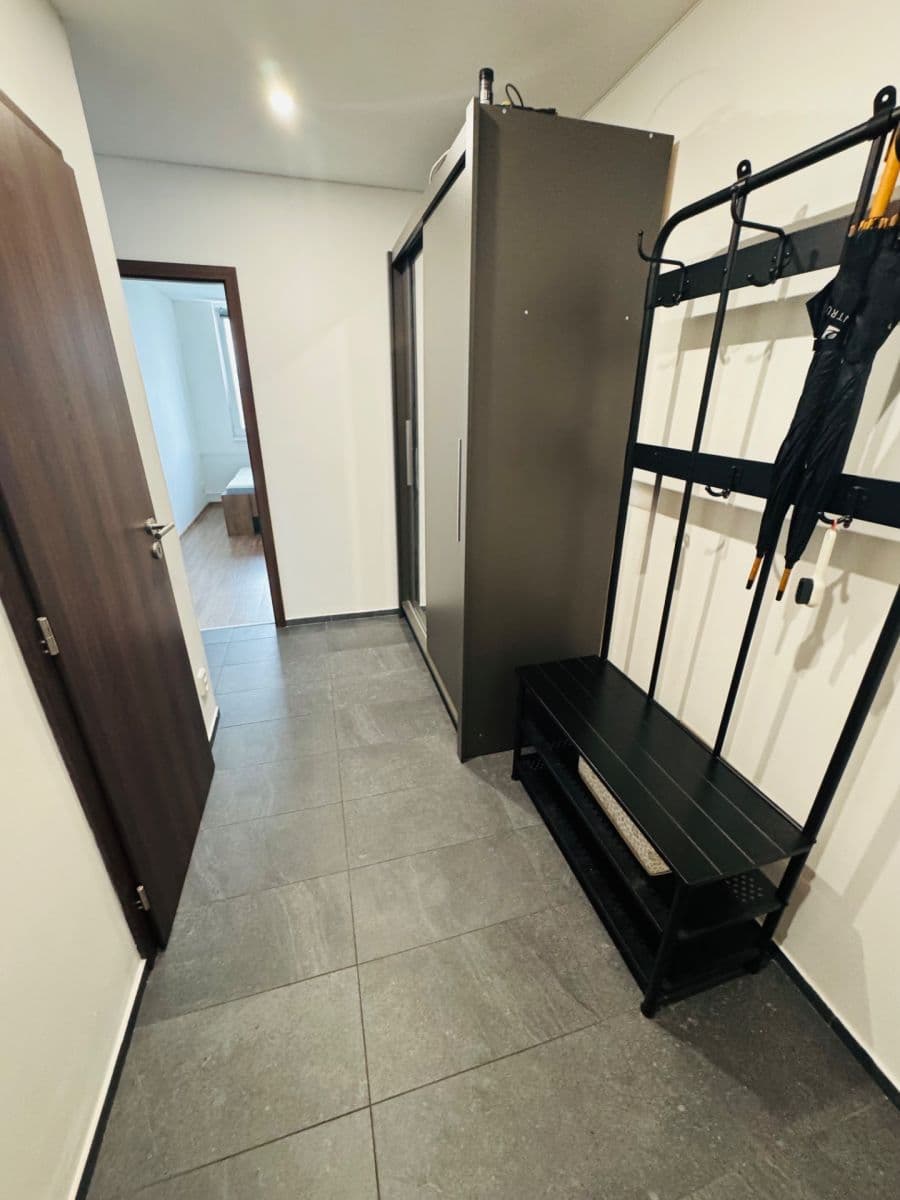 Prodej bytu 2+kk 43 m², Kurčatovova, Praha, Praha Prodej bytu 2+kk 43 m², Kurčatovova, Praha, Praha