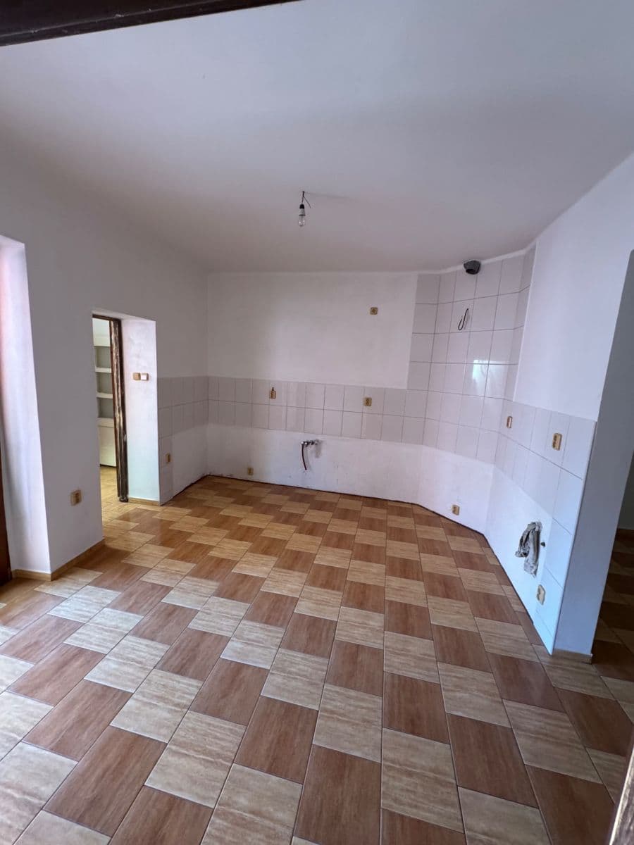 Prodej domu 88 m², pozemek 180 m², Rybářská, Ivančice, Jihomoravský kraj Prodej domu 88 m², pozemek 180 m², Rybářská, Ivančice, Jihomoravský kraj