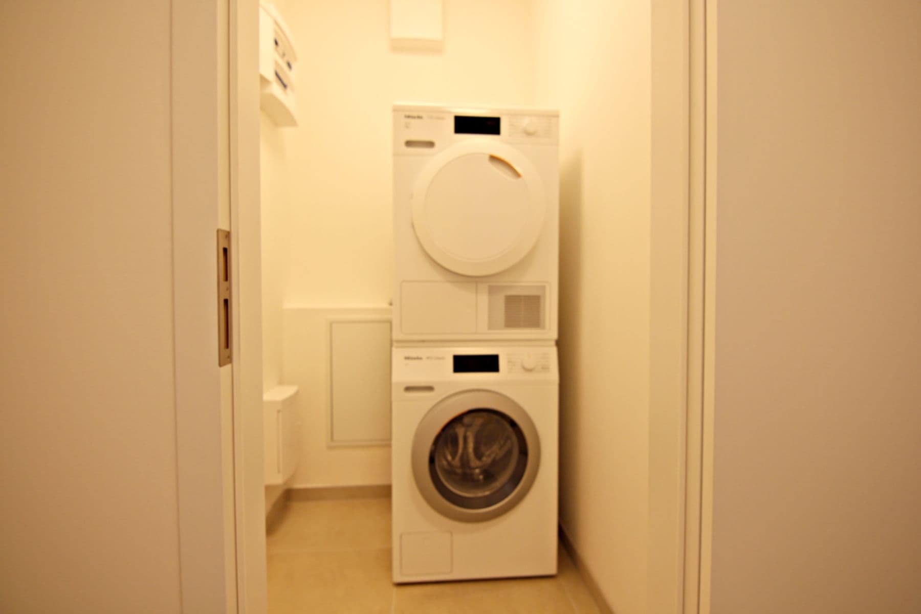 Pronájem bytu 2+kk 63 m², U Červeného mlýna, Brno, Jihomoravský kraj Pronájem bytu 2+kk 63 m², U Červeného mlýna, Brno, Jihomoravský kraj