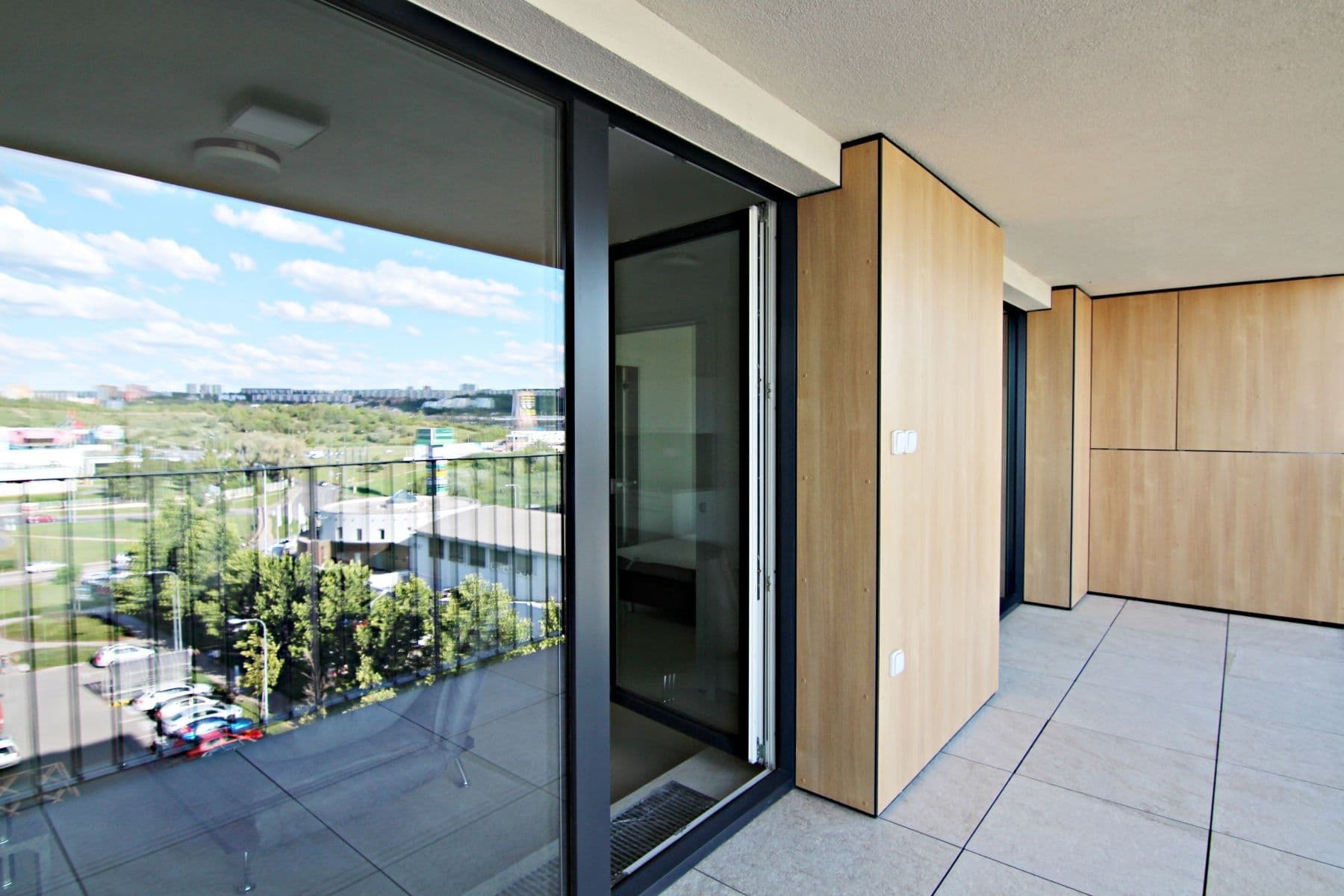 Pronájem bytu 2+kk 65 m², U Červeného mlýna, Brno, Jihomoravský kraj Pronájem bytu 2+kk 65 m², U Červeného mlýna, Brno, Jihomoravský kraj