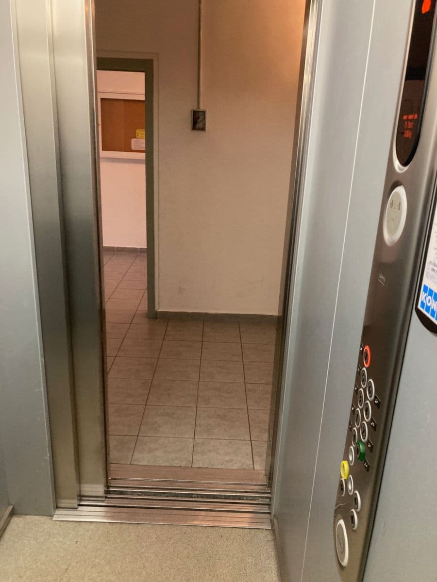 Prodej bytu 5+1 118 m², Dominova, Praha, Praha Prodej bytu 5+1 118 m², Dominova, Praha, Praha