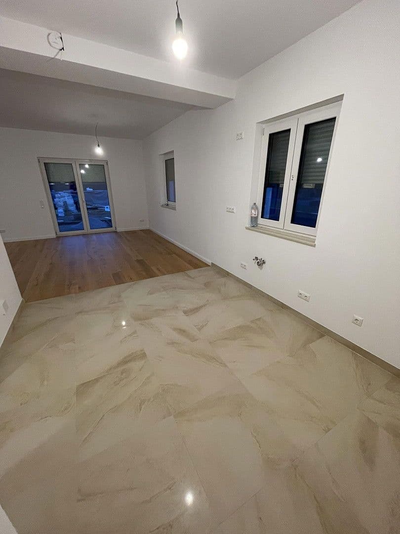 Pronájem domu 130 m², pozemek 300 m², Burgundstraße 22, Ludwigsfelde, Braniborsko Pronájem domu 130 m², pozemek 300 m², Burgundstraße 22, Ludwigsfelde, Braniborsko