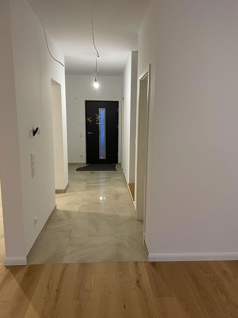 Pronájem domu 130 m², pozemek 300 m², Burgundstraße 22, Ludwigsfelde, Braniborsko Pronájem domu 130 m², pozemek 300 m², Burgundstraße 22, Ludwigsfelde, Braniborsko