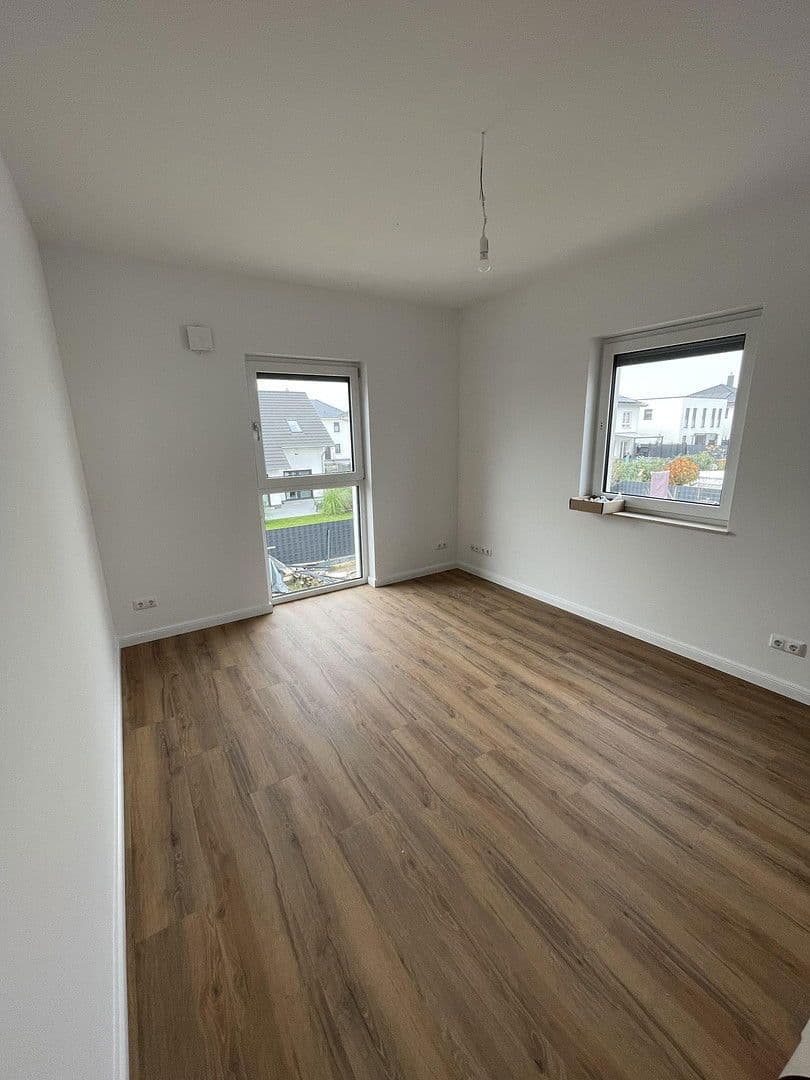 Pronájem domu 130 m², pozemek 300 m², Burgundstraße 22, Ludwigsfelde, Braniborsko Pronájem domu 130 m², pozemek 300 m², Burgundstraße 22, Ludwigsfelde, Braniborsko