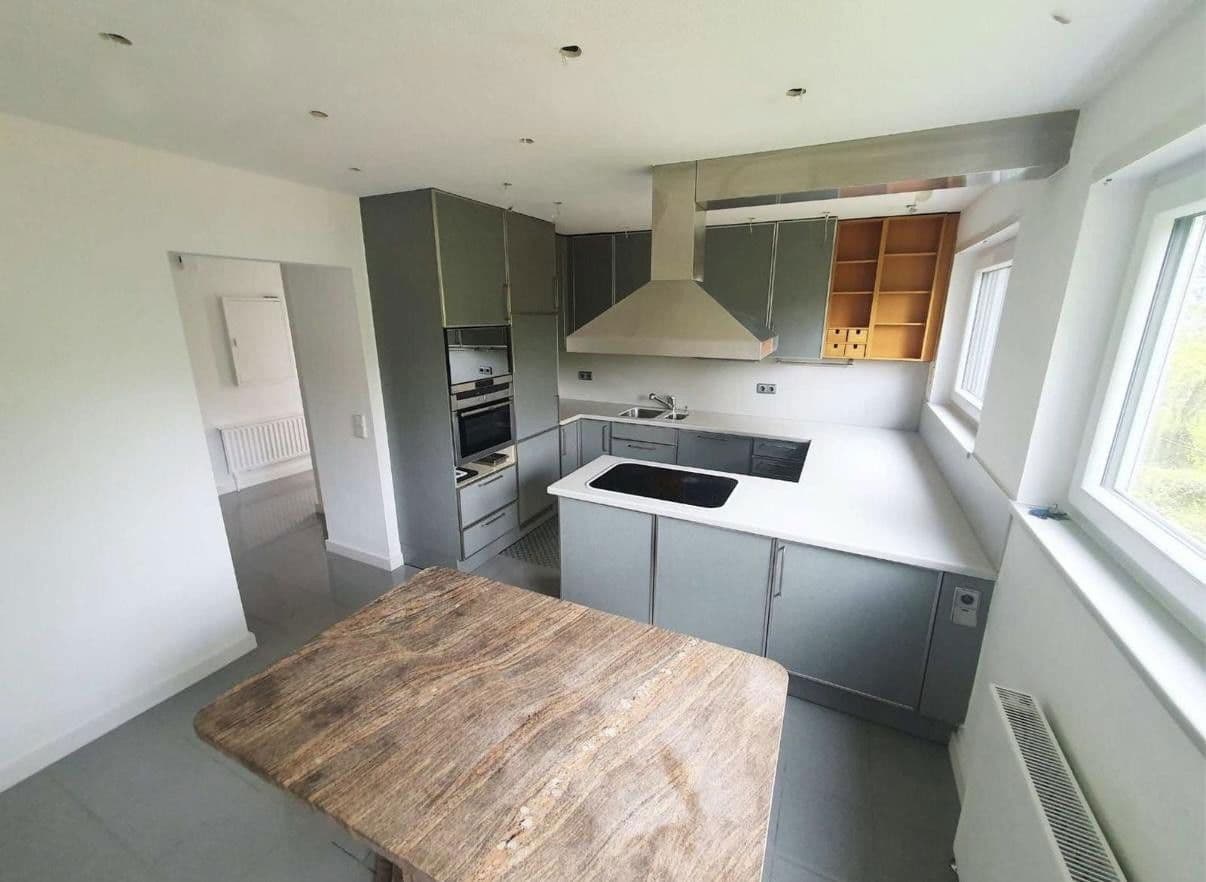 Prodej domu 149 m², pozemek 383 m², Armsündersteige 79/1, Heilbronn, Bádensko-Württembersko Prodej domu 149 m², pozemek 383 m², Armsündersteige 79/1, Heilbronn, Bádensko-Württembersko